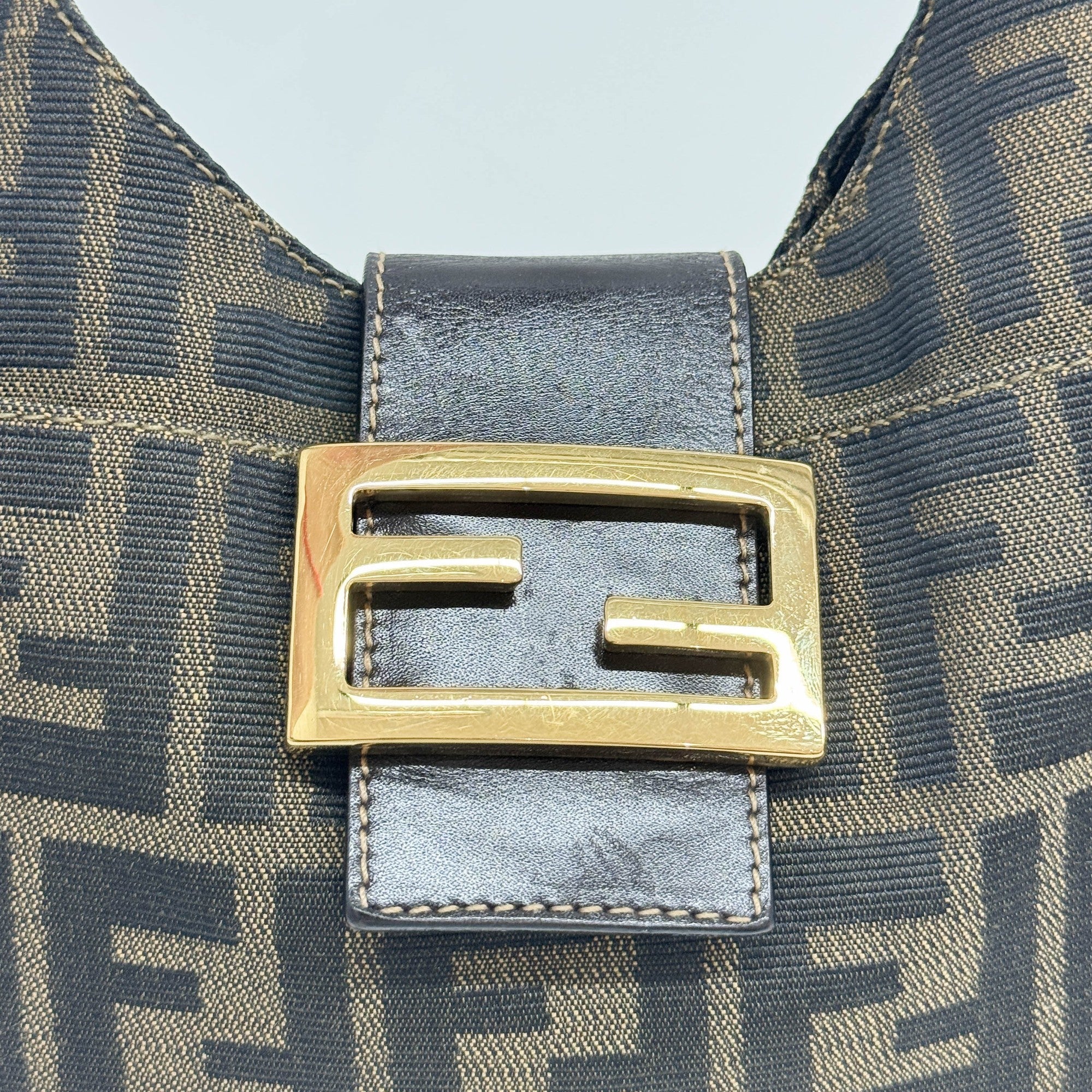 Zucca Brown Canvas Shoulder Bag