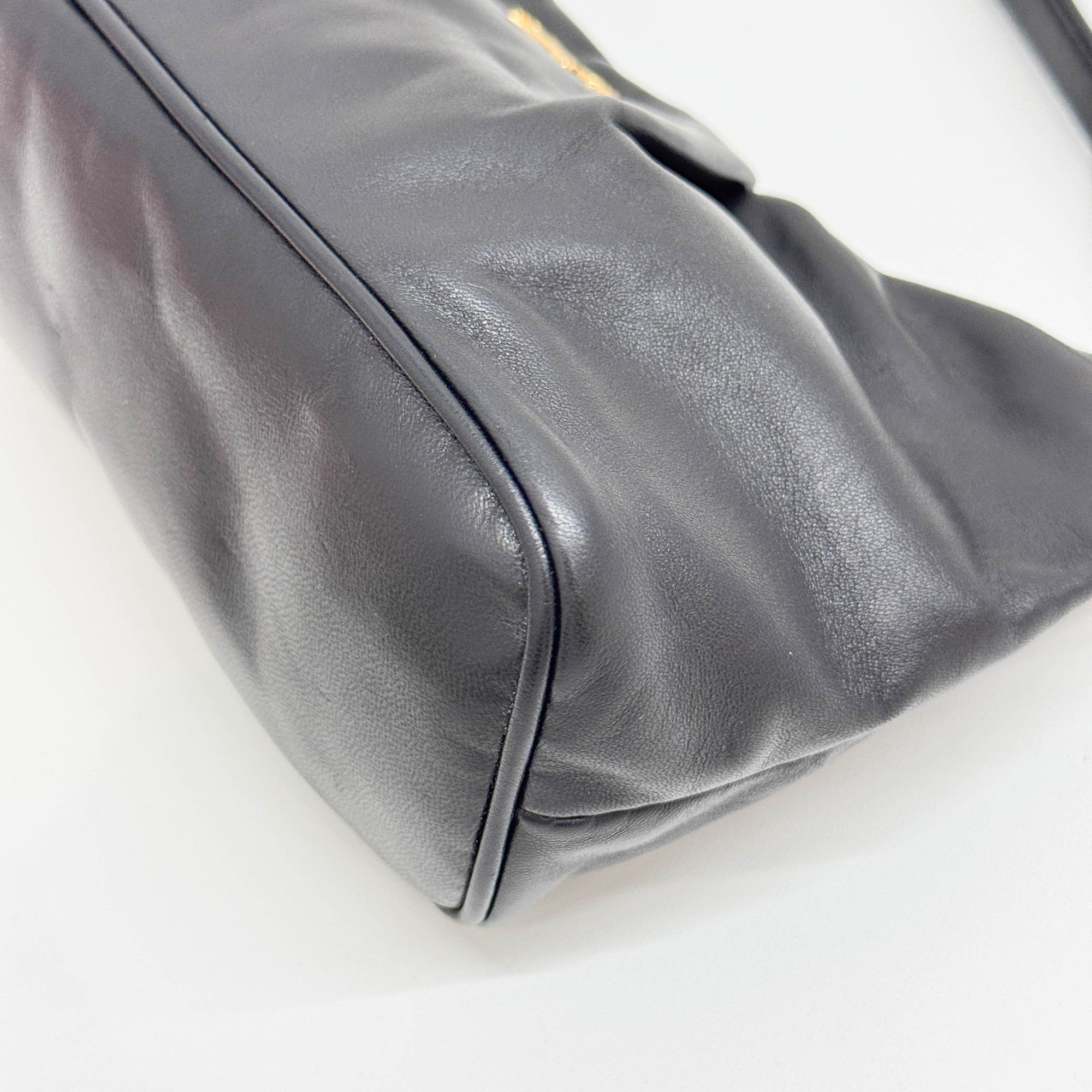 Roses Black Leather Shoulder Bag