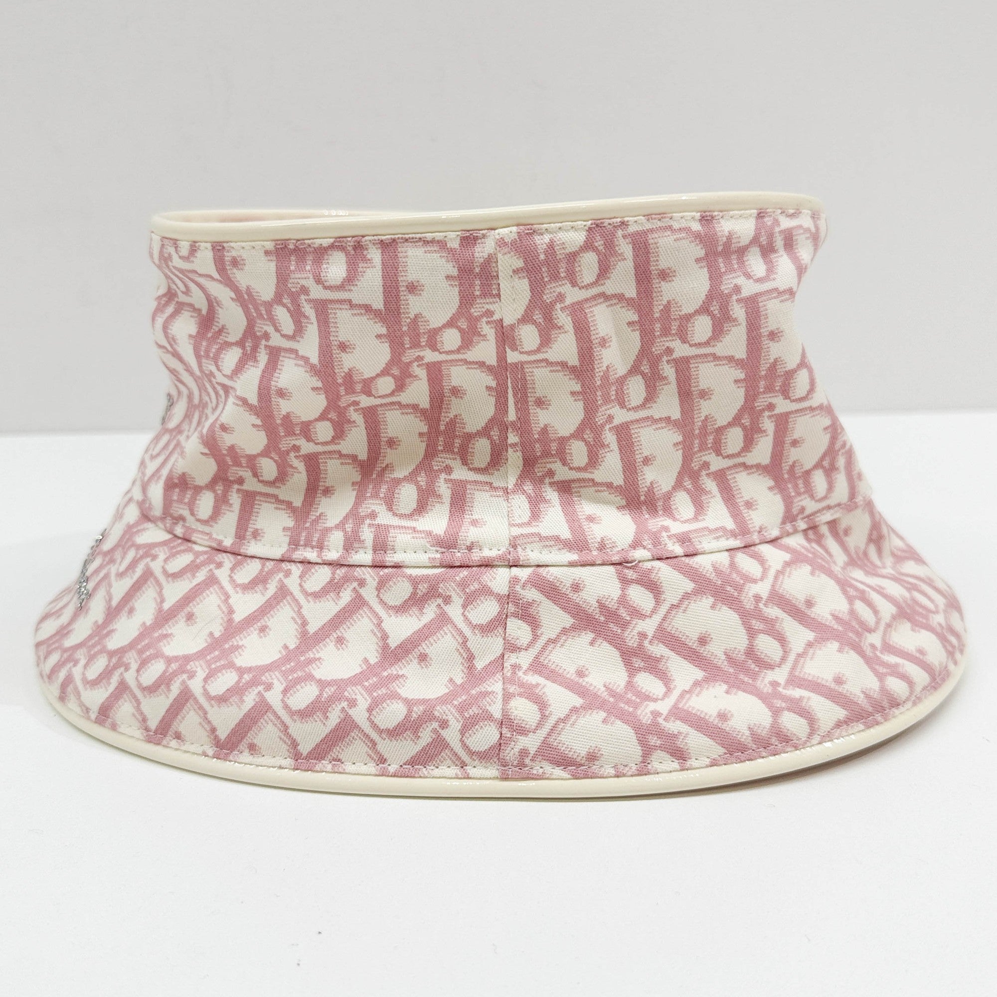 Size 58 Pink Trotter Canvas Bucket Hat