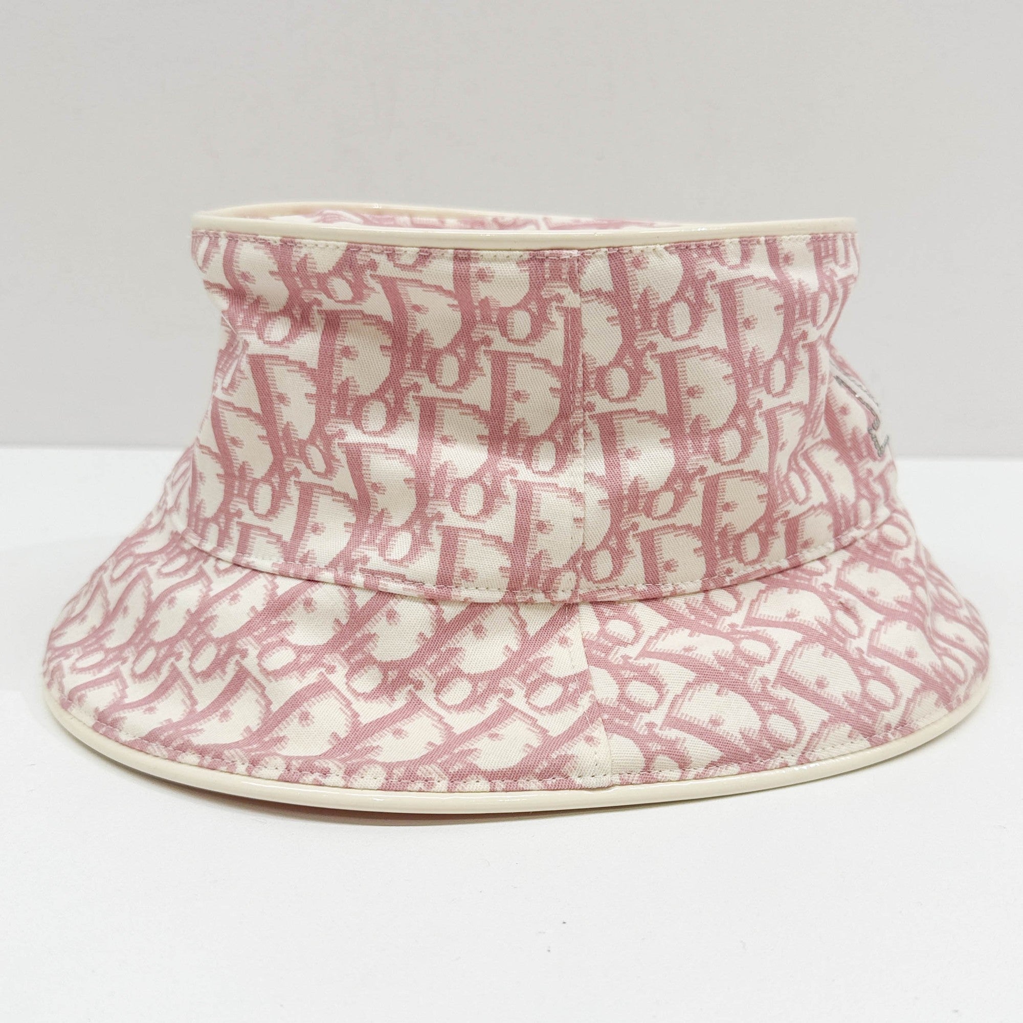 Size 58 Pink Trotter Canvas Bucket Hat