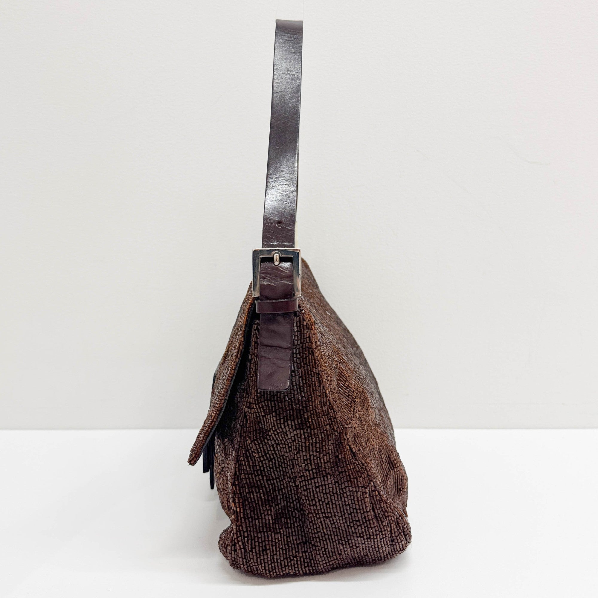 Mamma Baguete Brown Beads Shoulder Bag