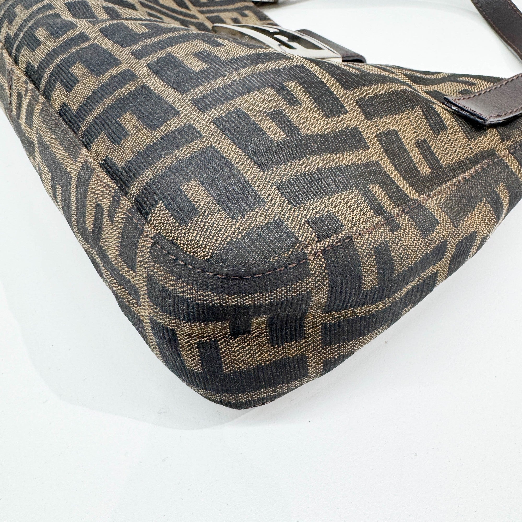 Brown Zucca Canvas Shoulder Bag