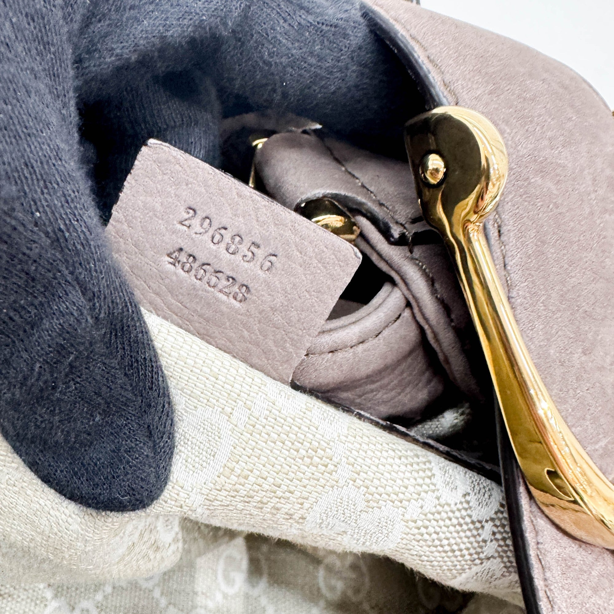 Stirrup Elephant Gray Leather Shoulder Bag