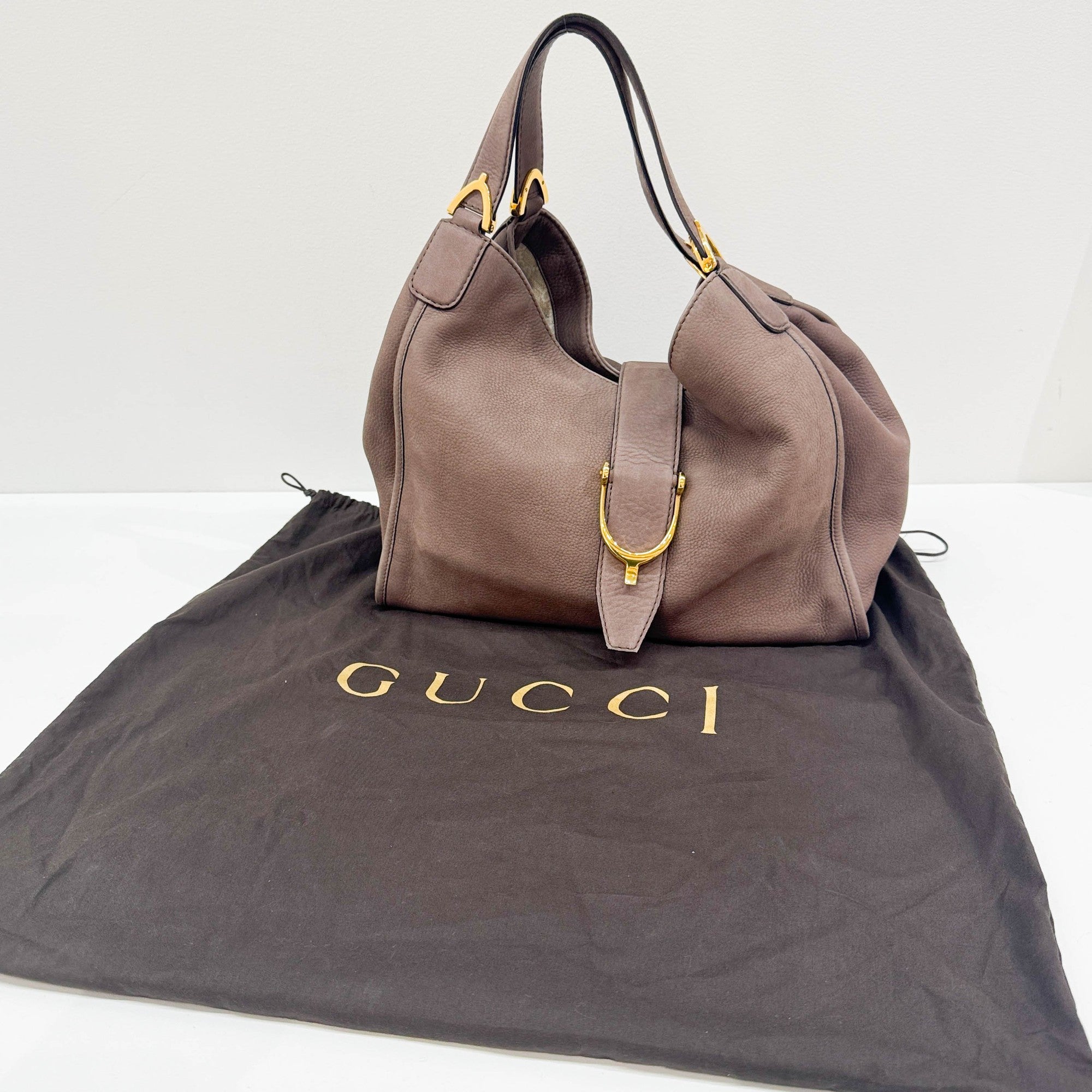 Stirrup Elephant Gray Leather Shoulder Bag