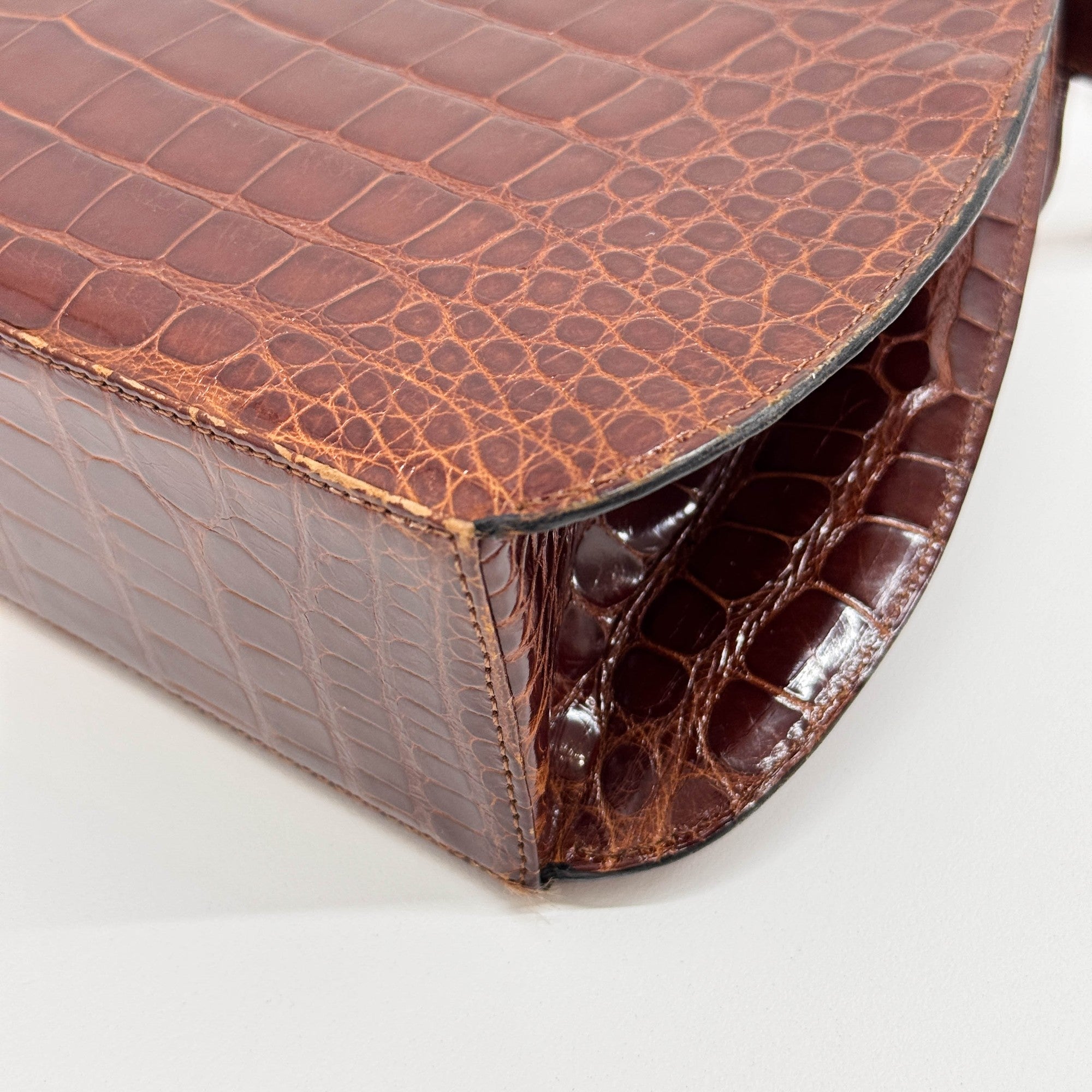 Panthere Brown Crocodile Embossed Leather Shoulder Bag