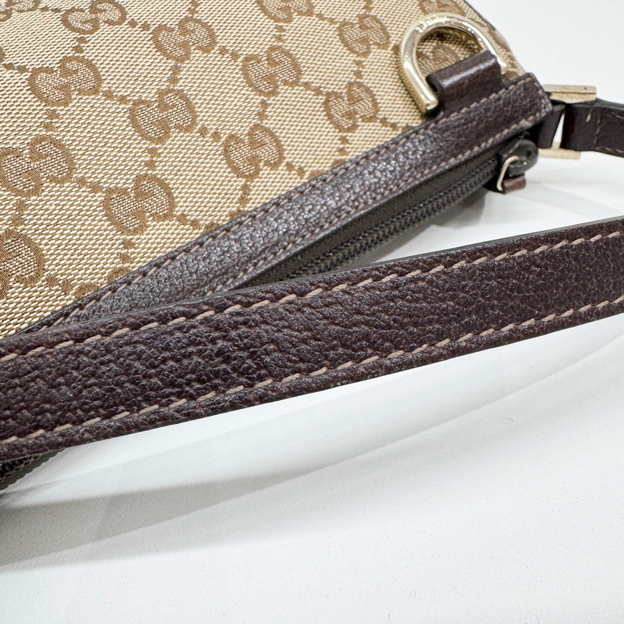 Abbey Brown GG Canvas Shoulder Bag