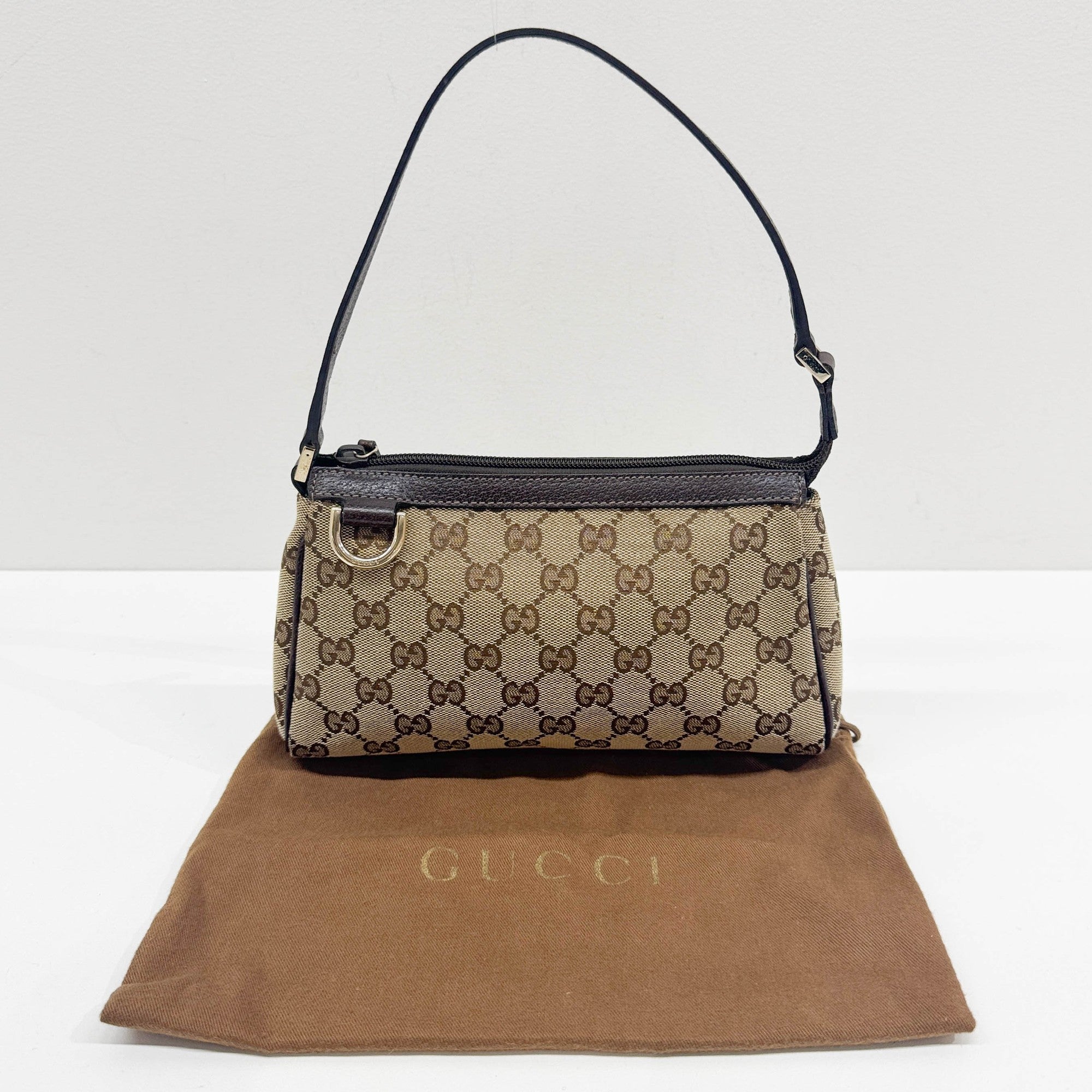 Abbey Brown GG Canvas Shoulder Bag