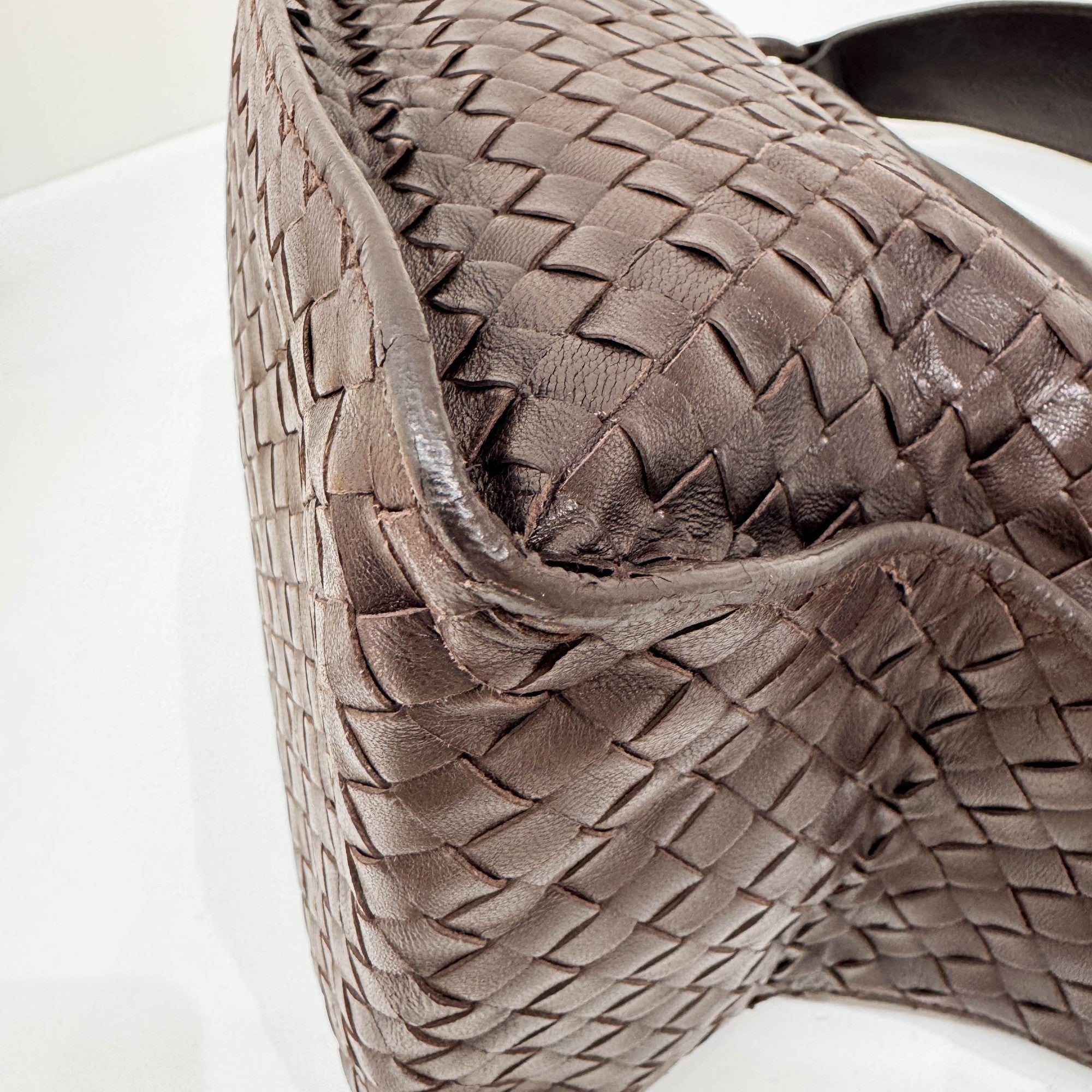 Intrecciato Brown Leather Shoulder Bag