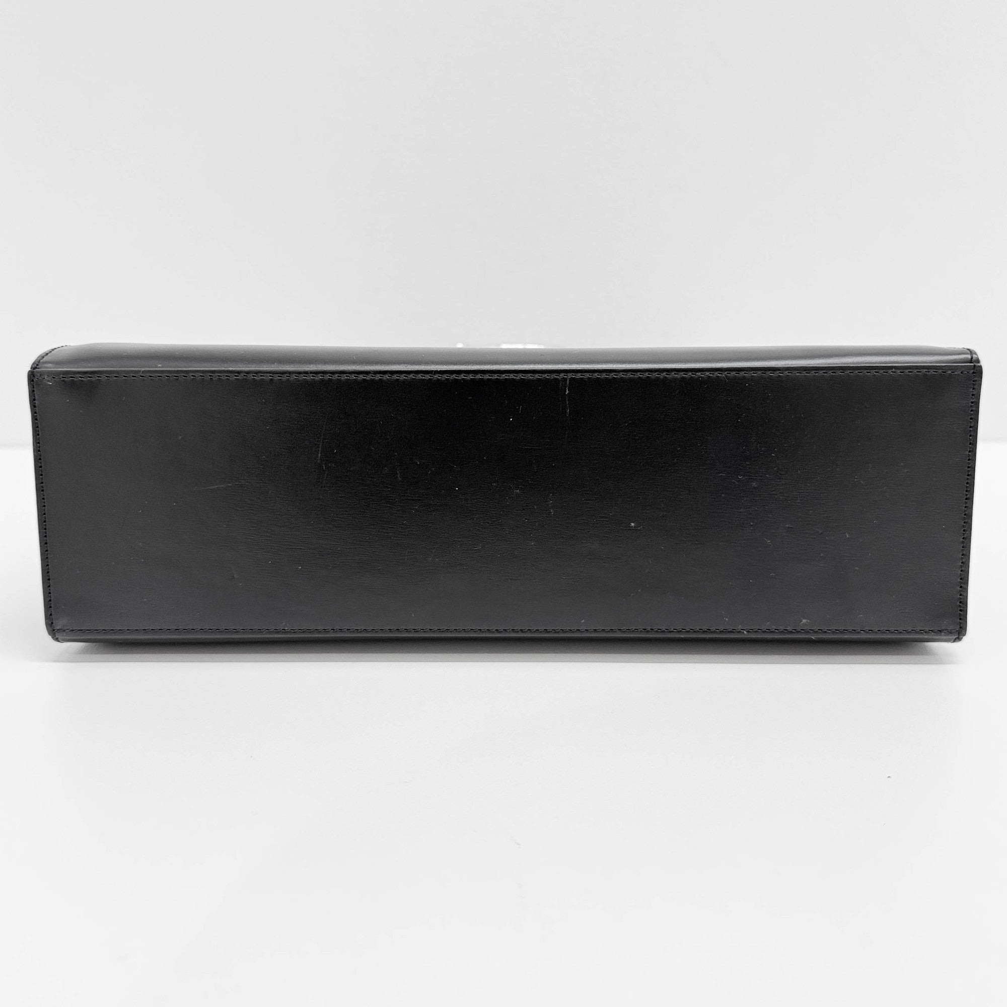 Panthere Black Leather Hand Bag