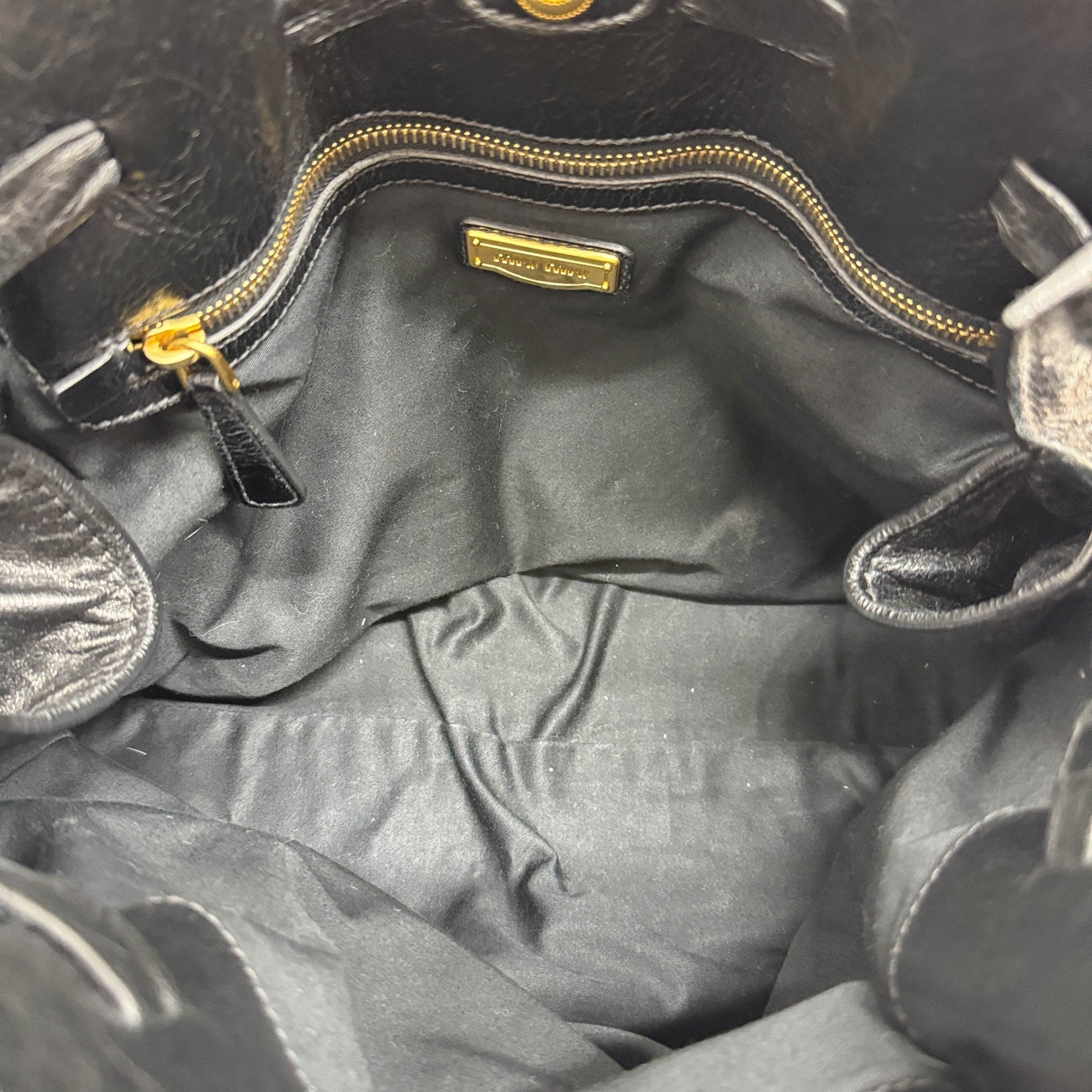 Vitello Lux Bow Black Leather Shoulder Bag