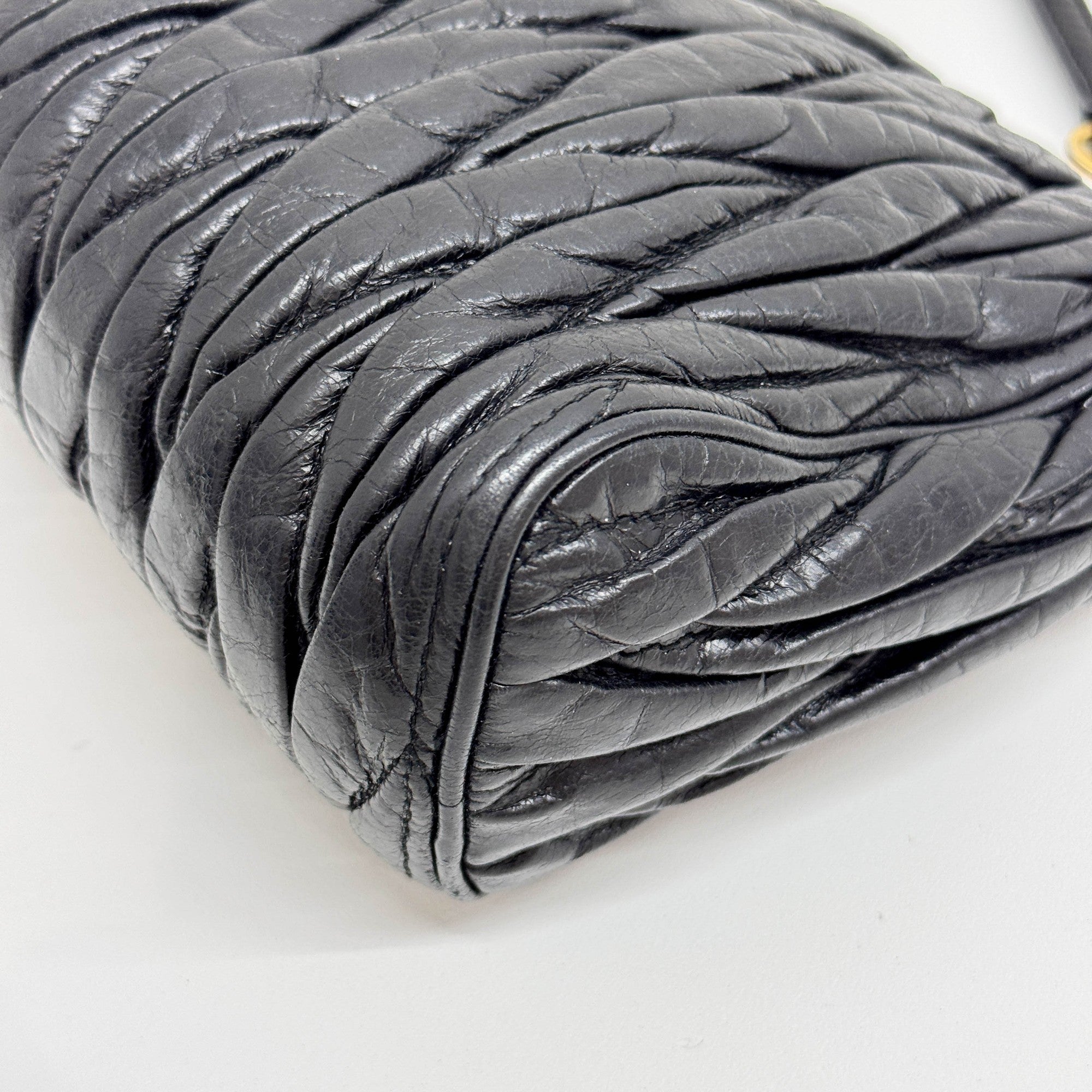 Matelasse Black Leather Shoulder Bag