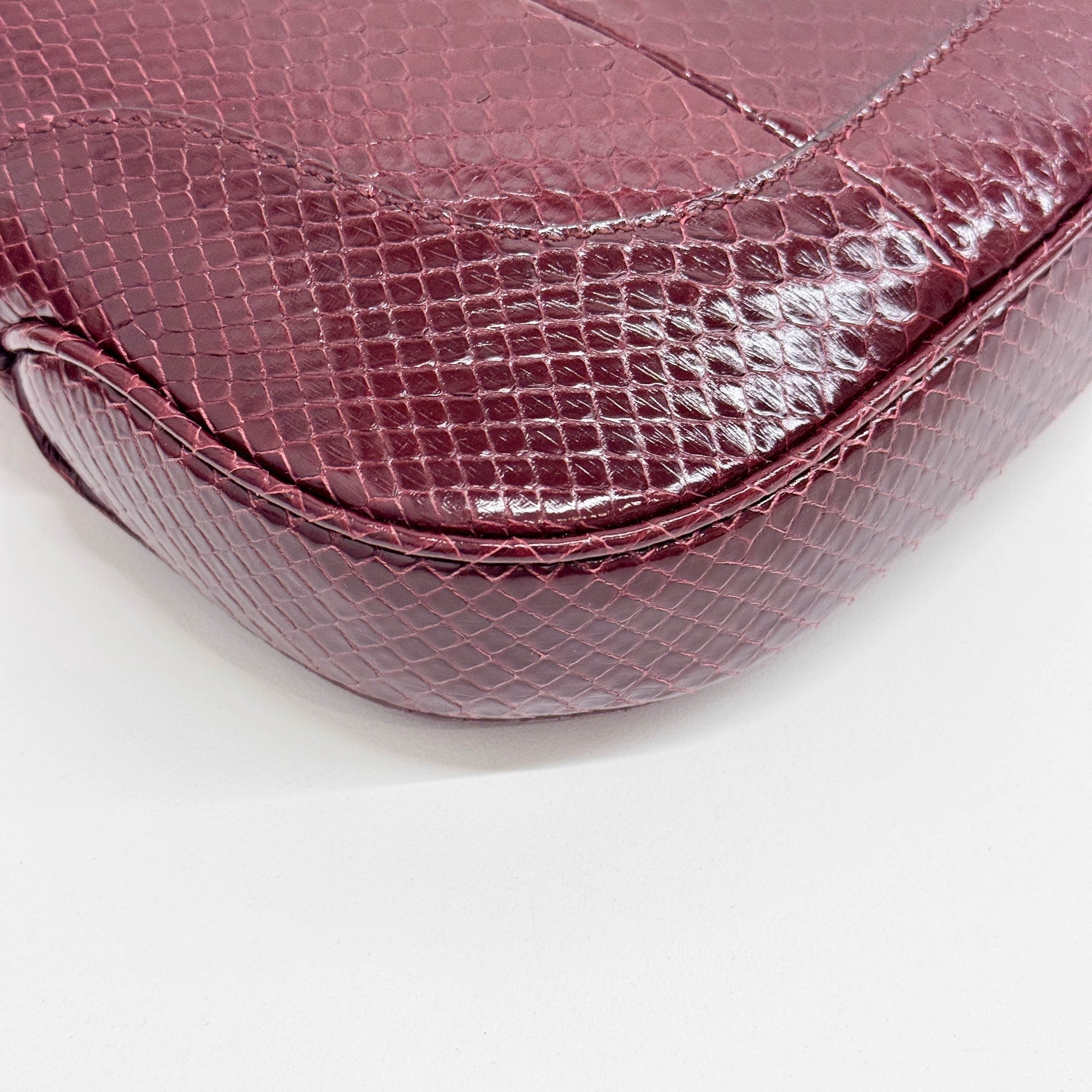 Gucci Jackie Bordeaux Red Python Embossed Leather Shoulder Bag