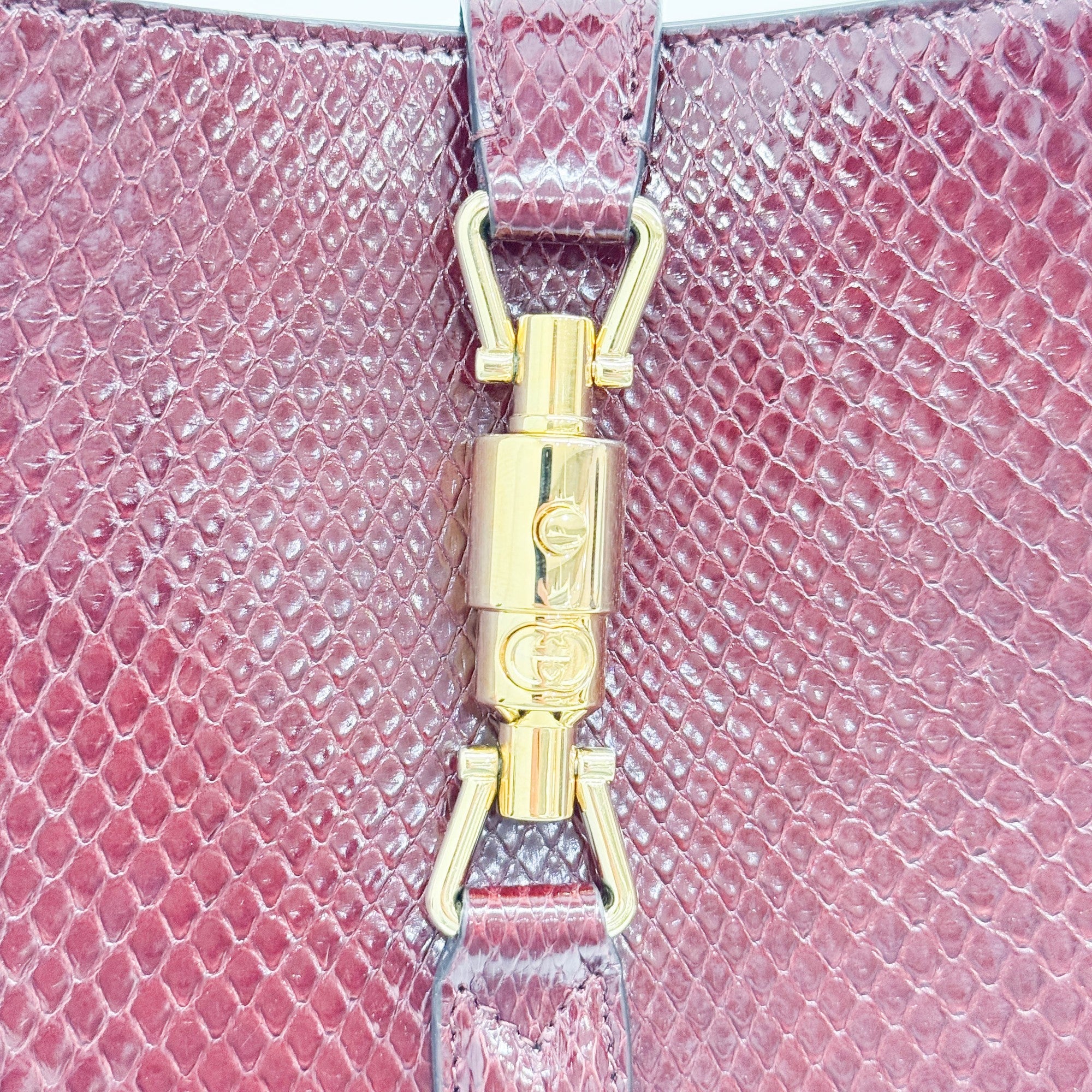 Gucci Jackie Bordeaux Red Python Embossed Leather Shoulder Bag