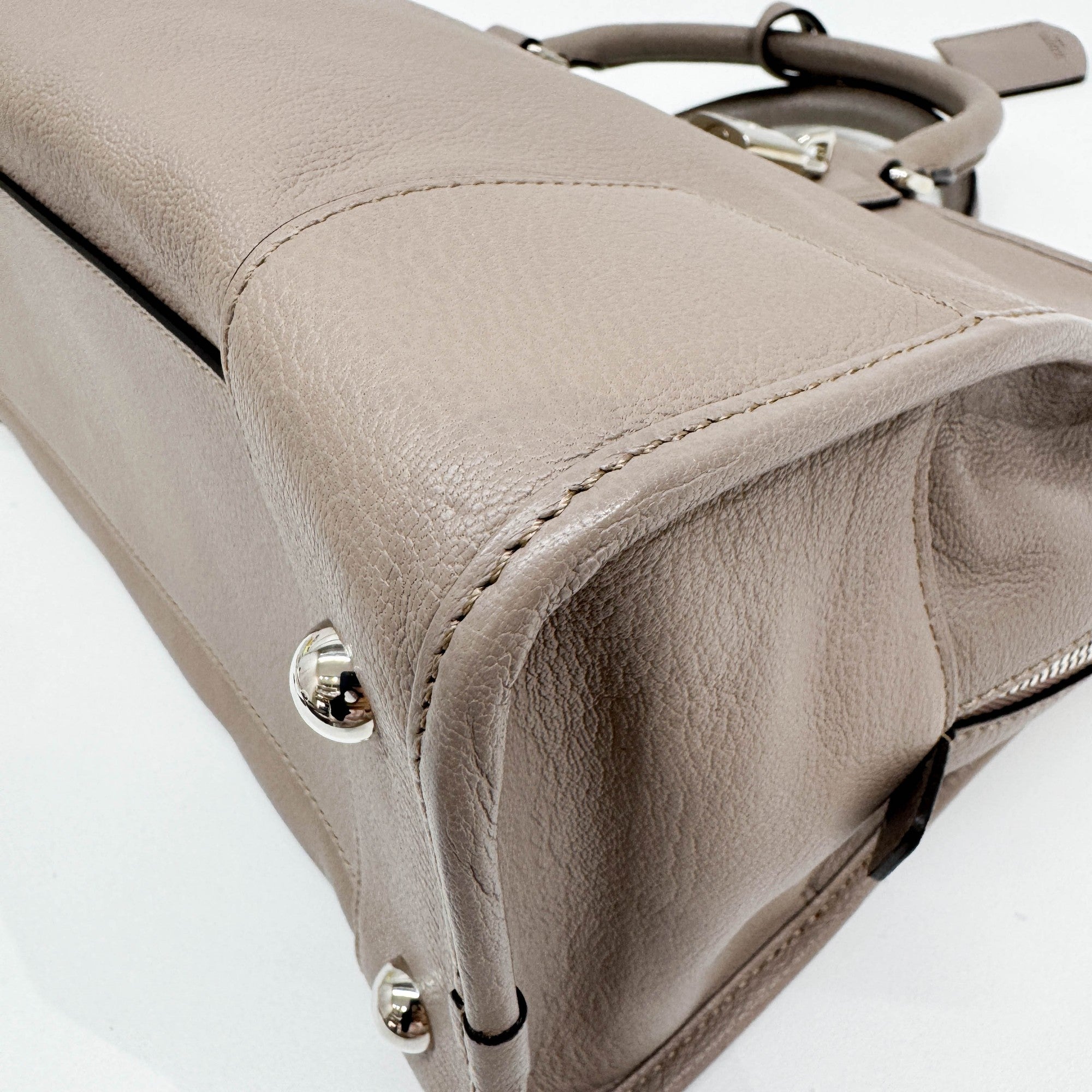 Amazona 36 Beige Handle Bag