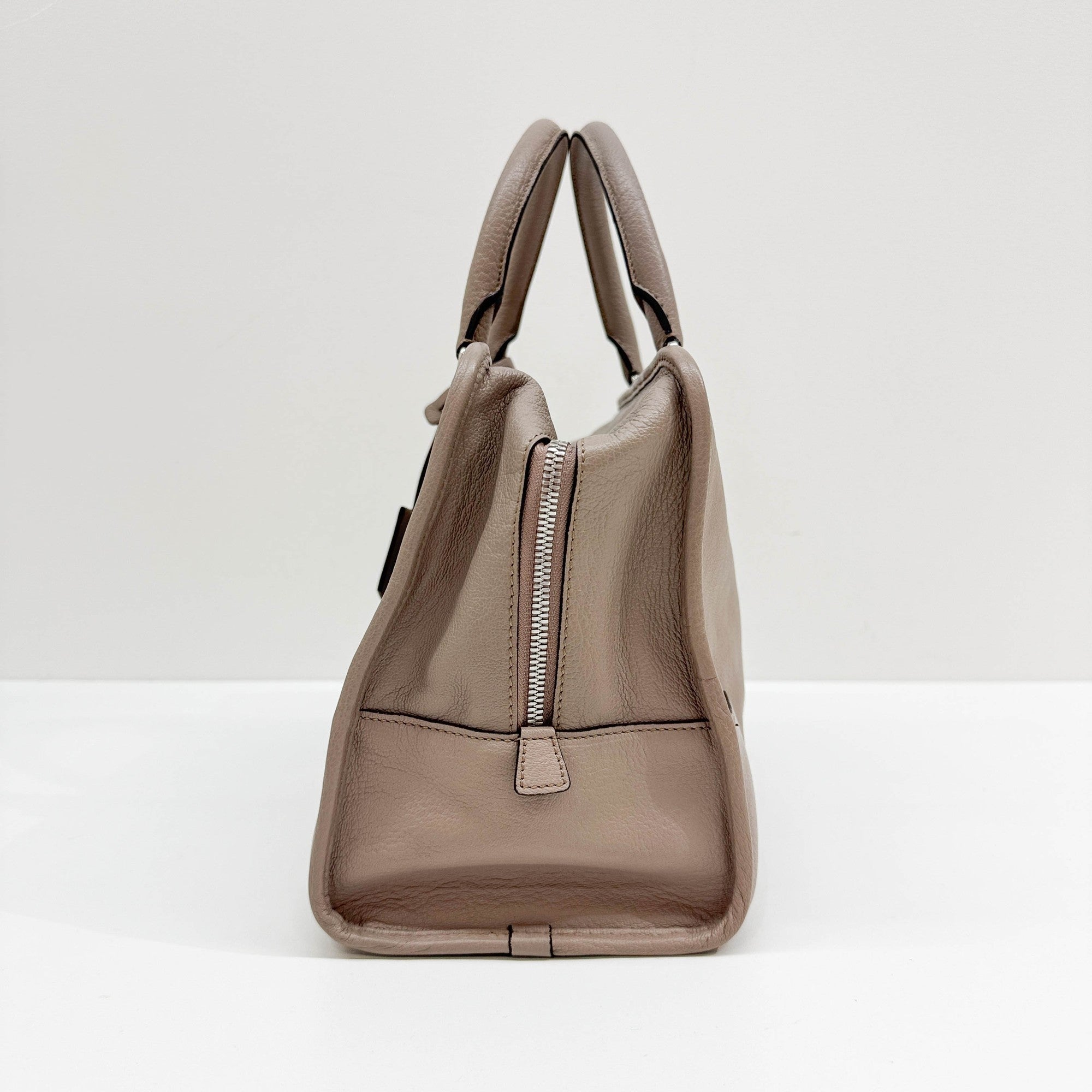 Amazona 36 Beige Handle Bag