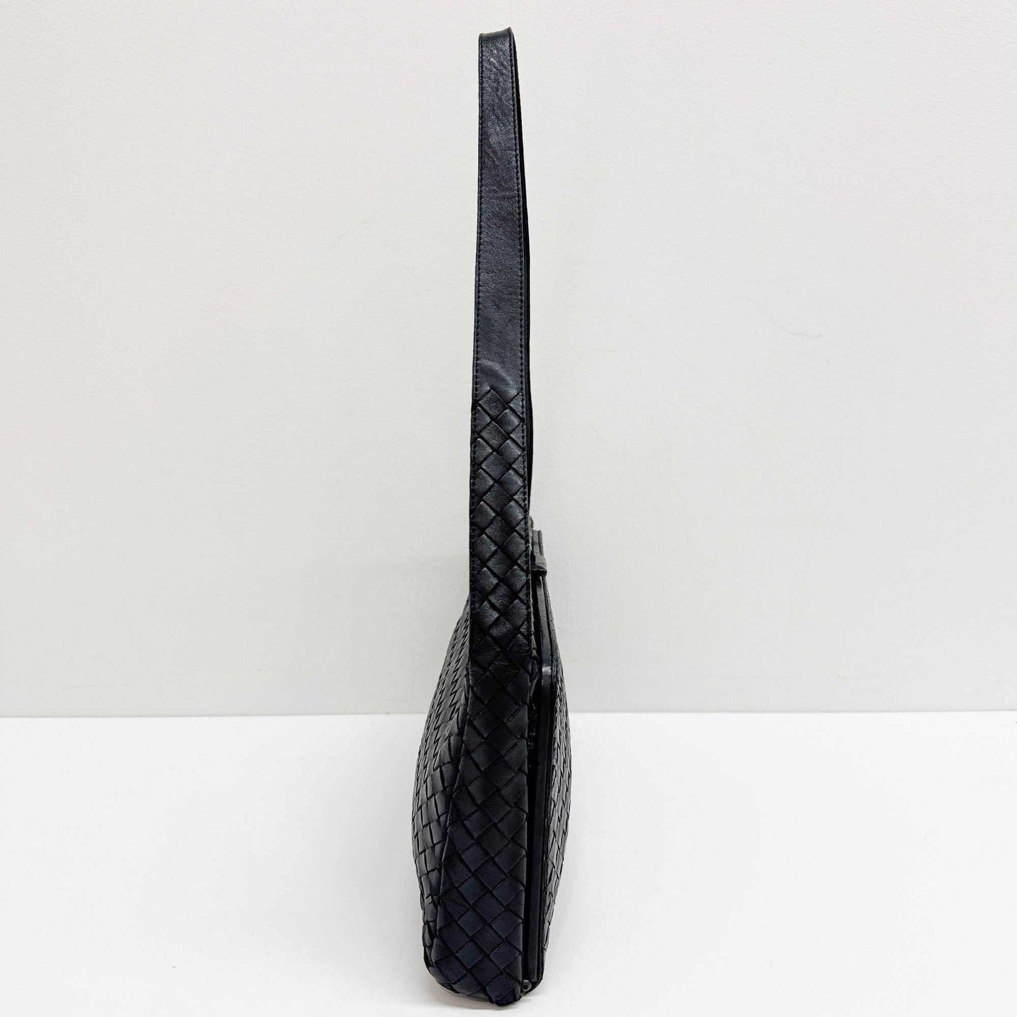 Black Intrecciato Clasp Shoulder Bag