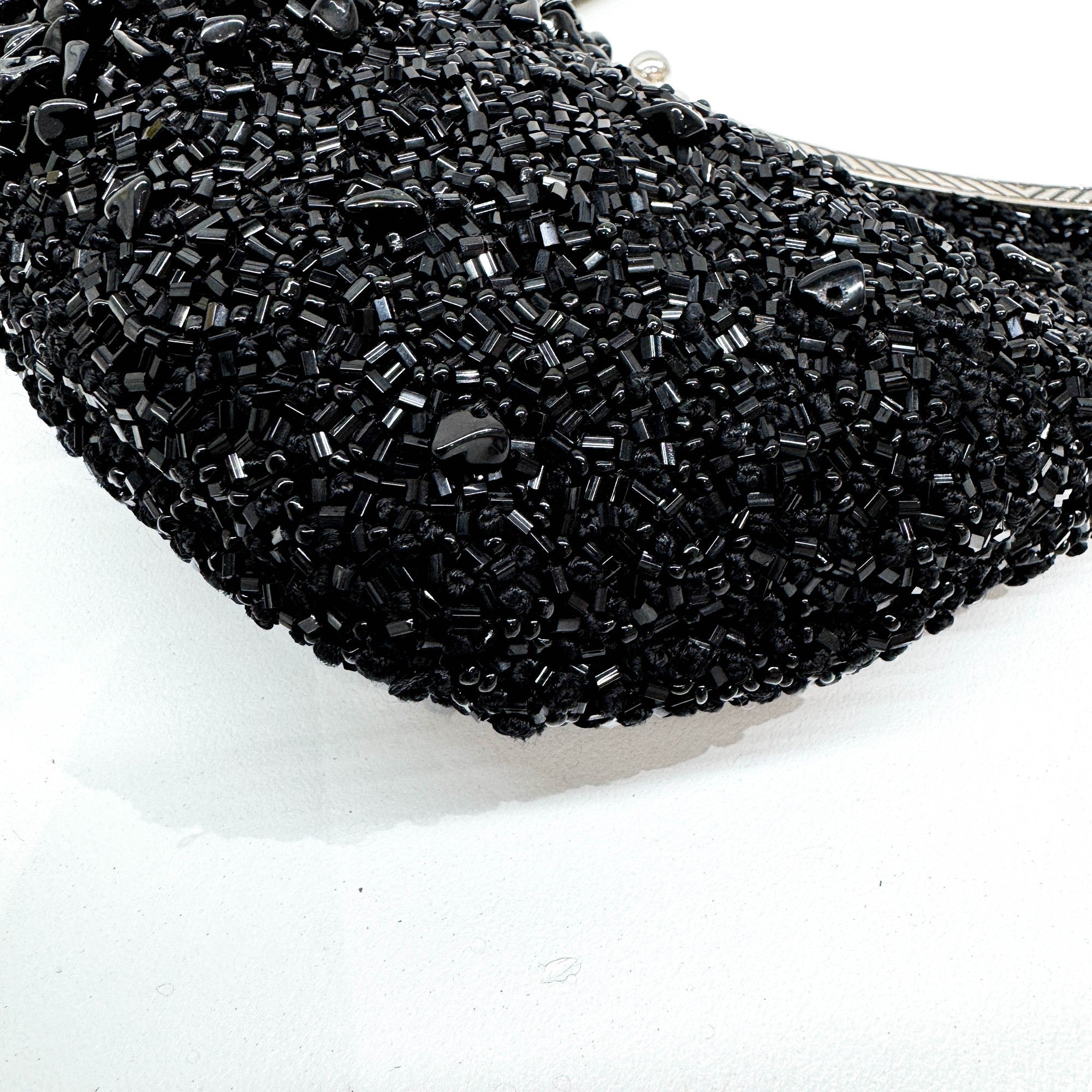 Black Beads with Silver Metal Handle Bag