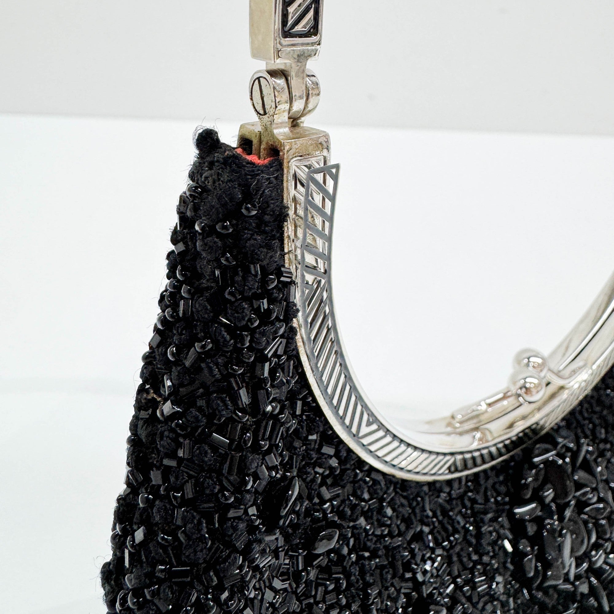 Black Beads with Silver Metal Handle Bag