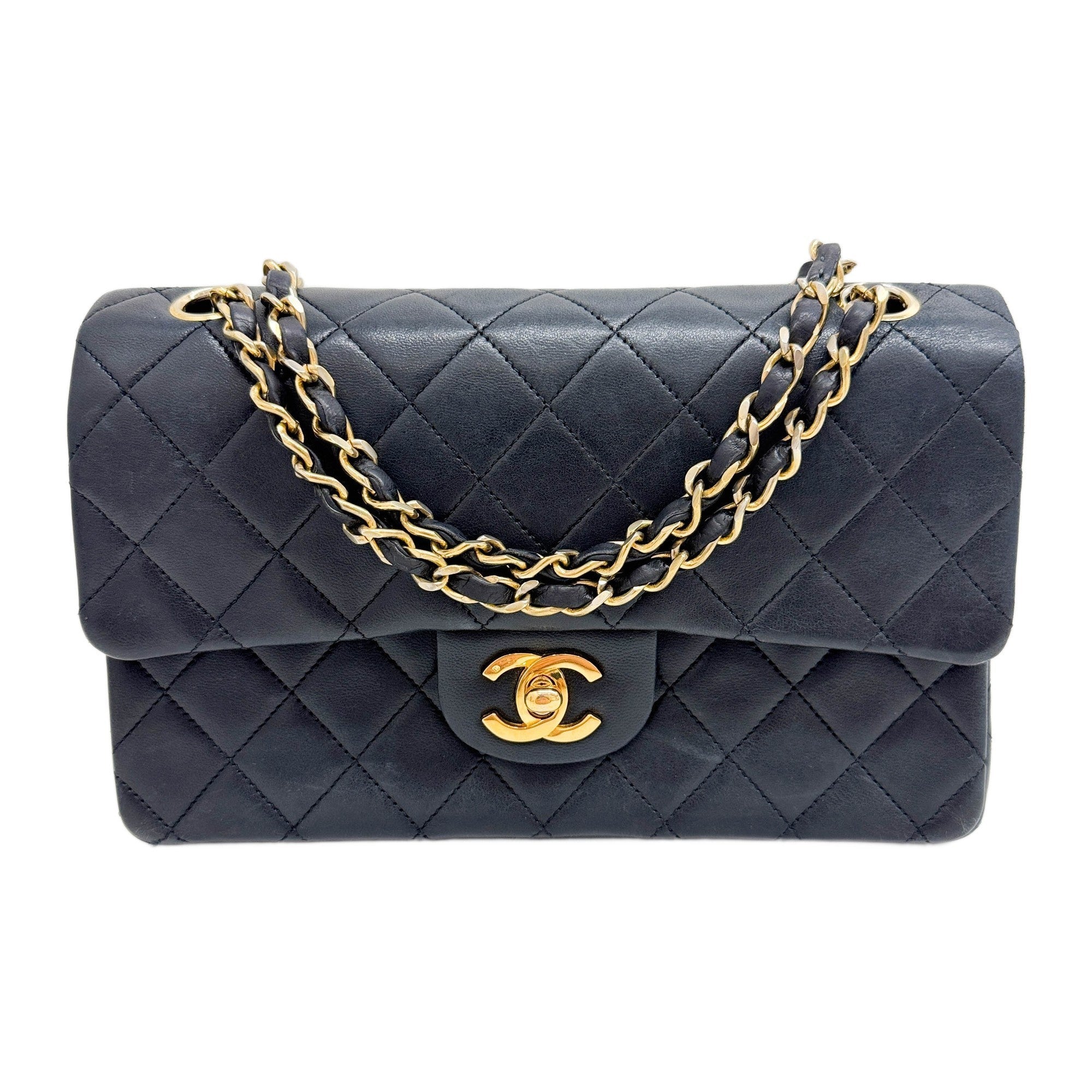 Classic Double Flap 1986-1988 Matelasse Black Leather Shoulder Bag