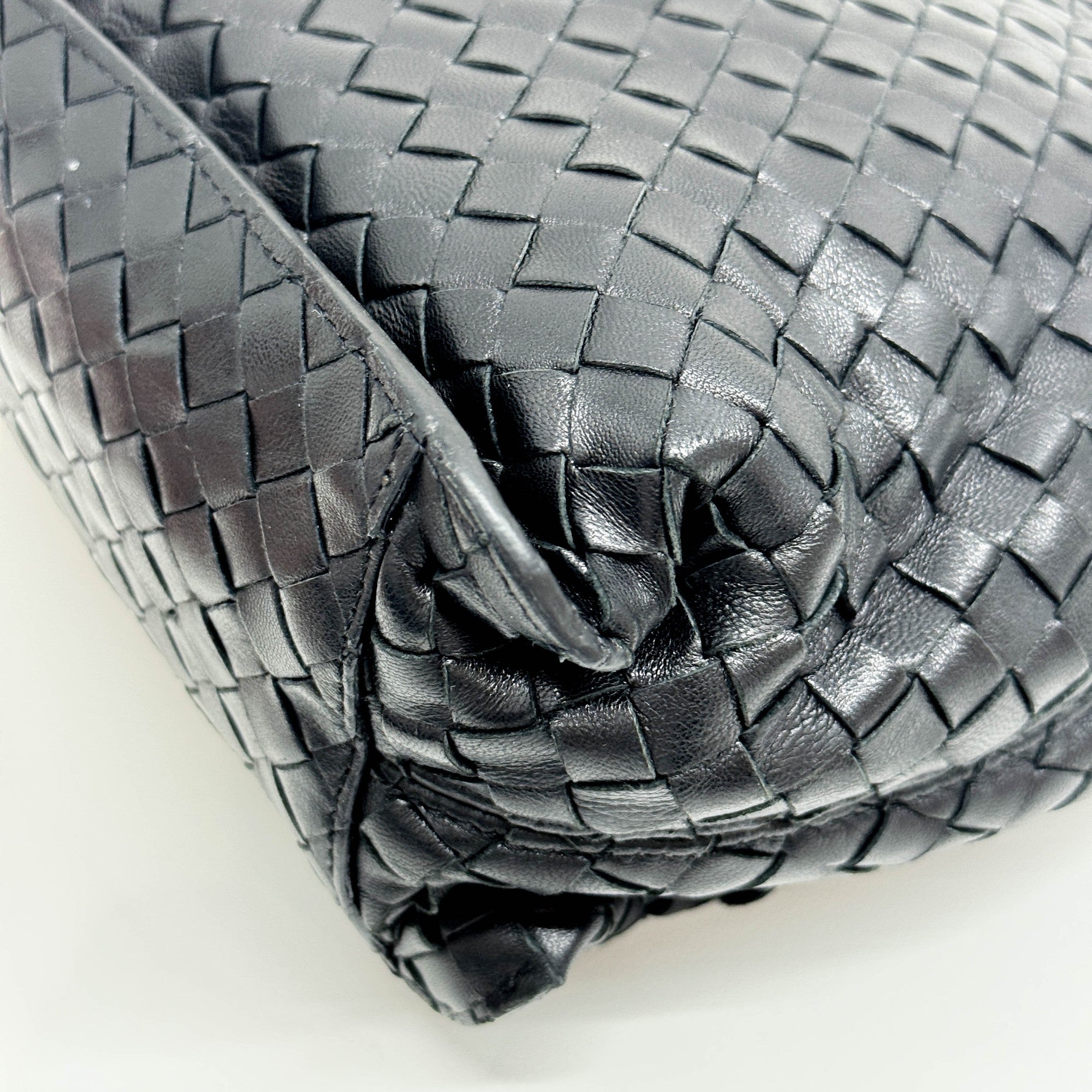 Intrecciato Black Leather Shoulder Bag