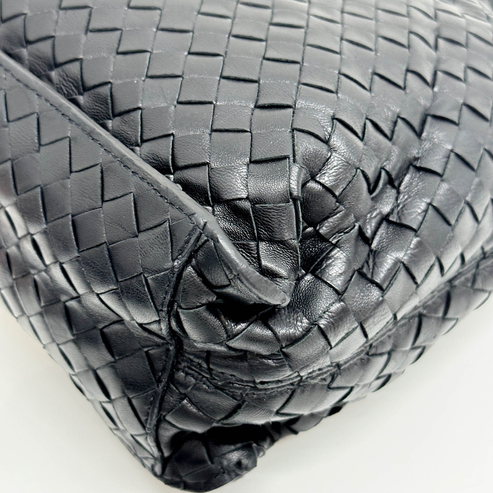 Intrecciato Black Leather Shoulder Bag