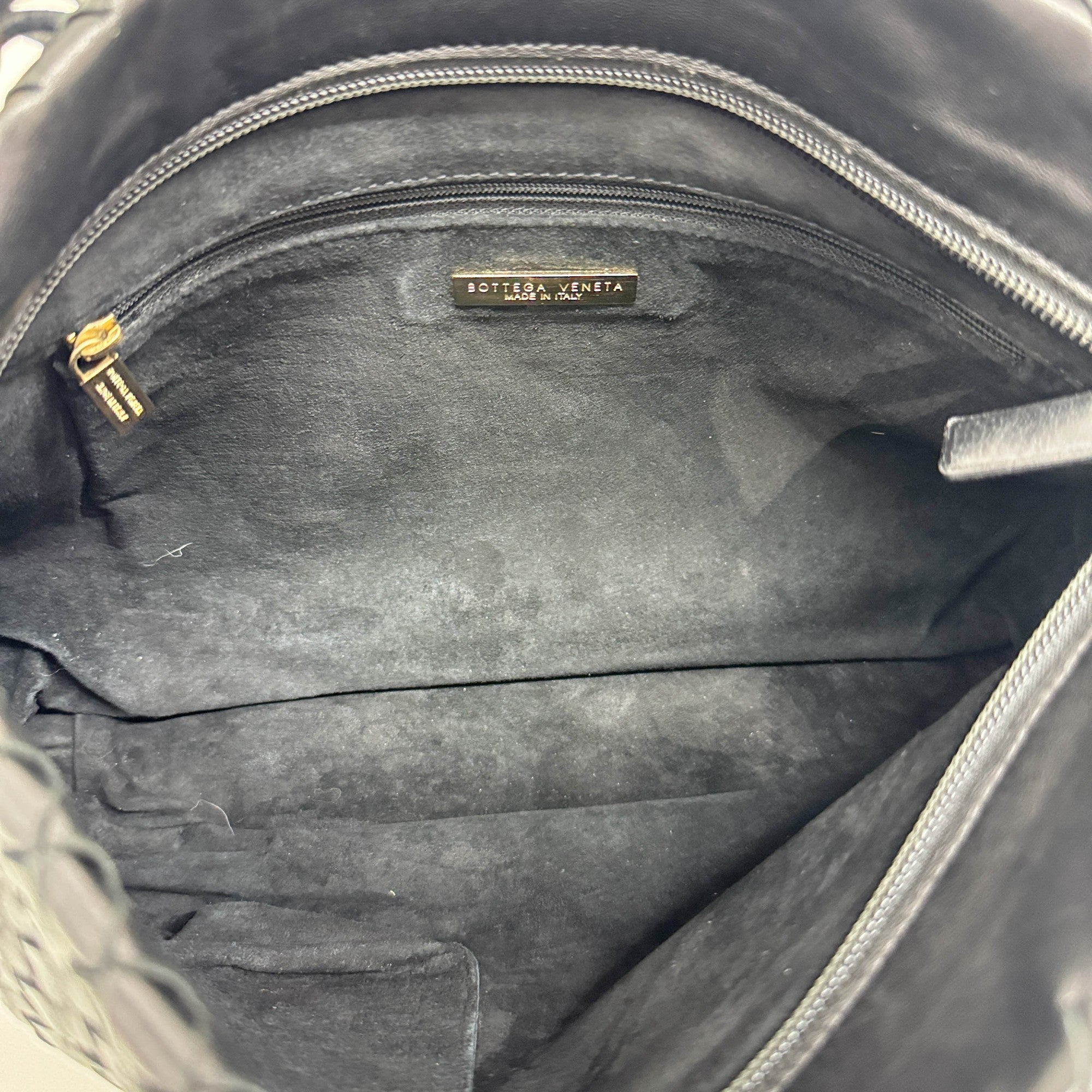 Intrecciato Black Leather Shoulder Bag