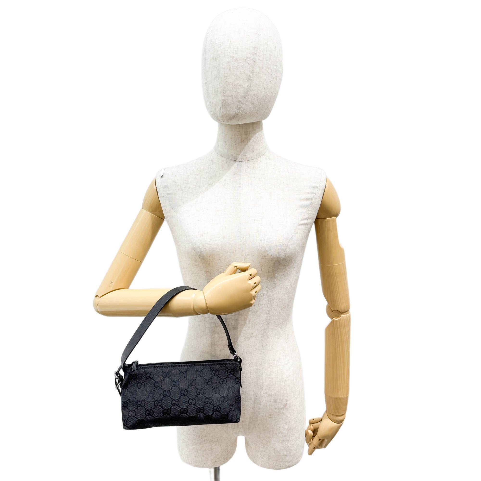 Pouch Black GG Canvas Shoulder Bag