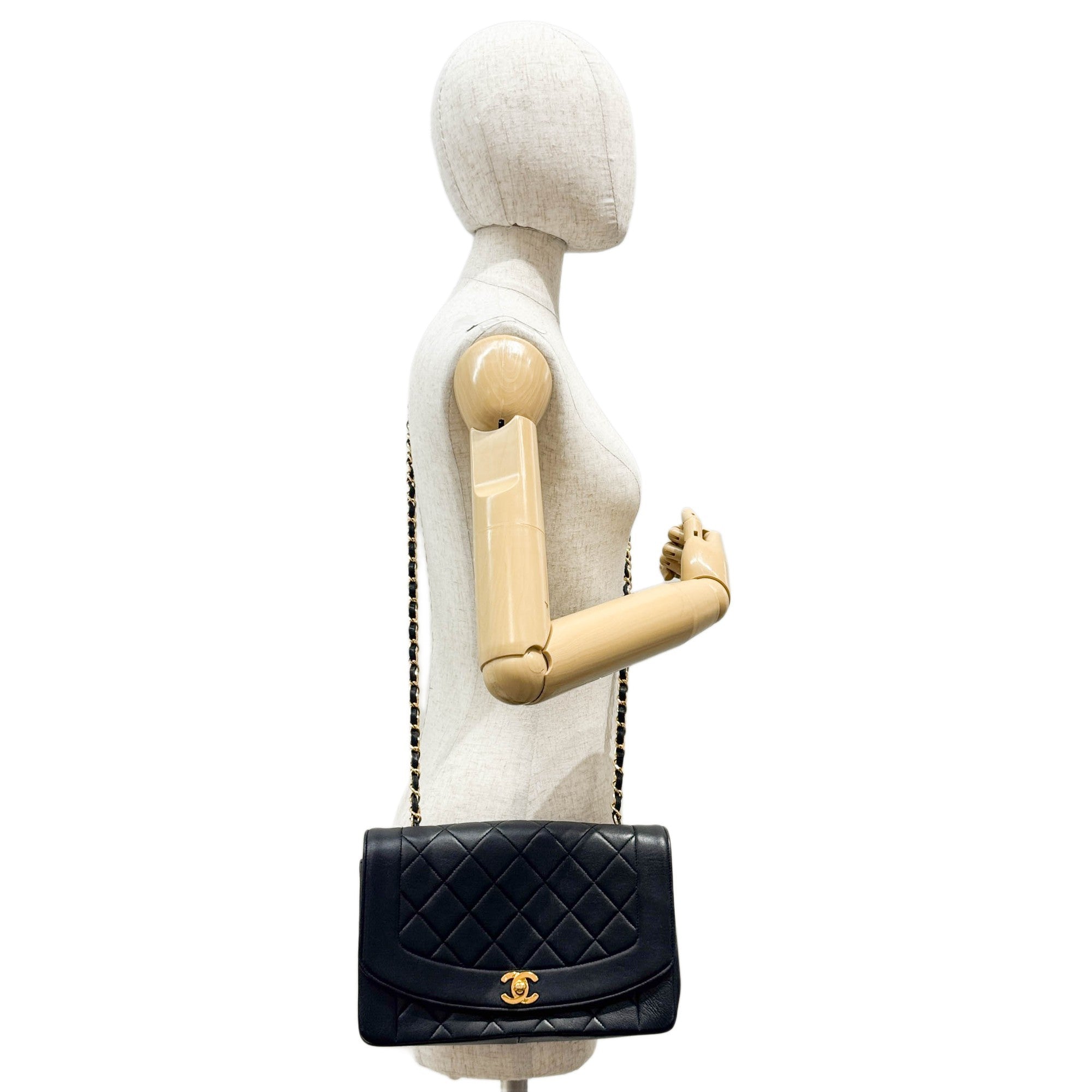 Diana 2017 Matelasse Black Leather Shoulder Bag