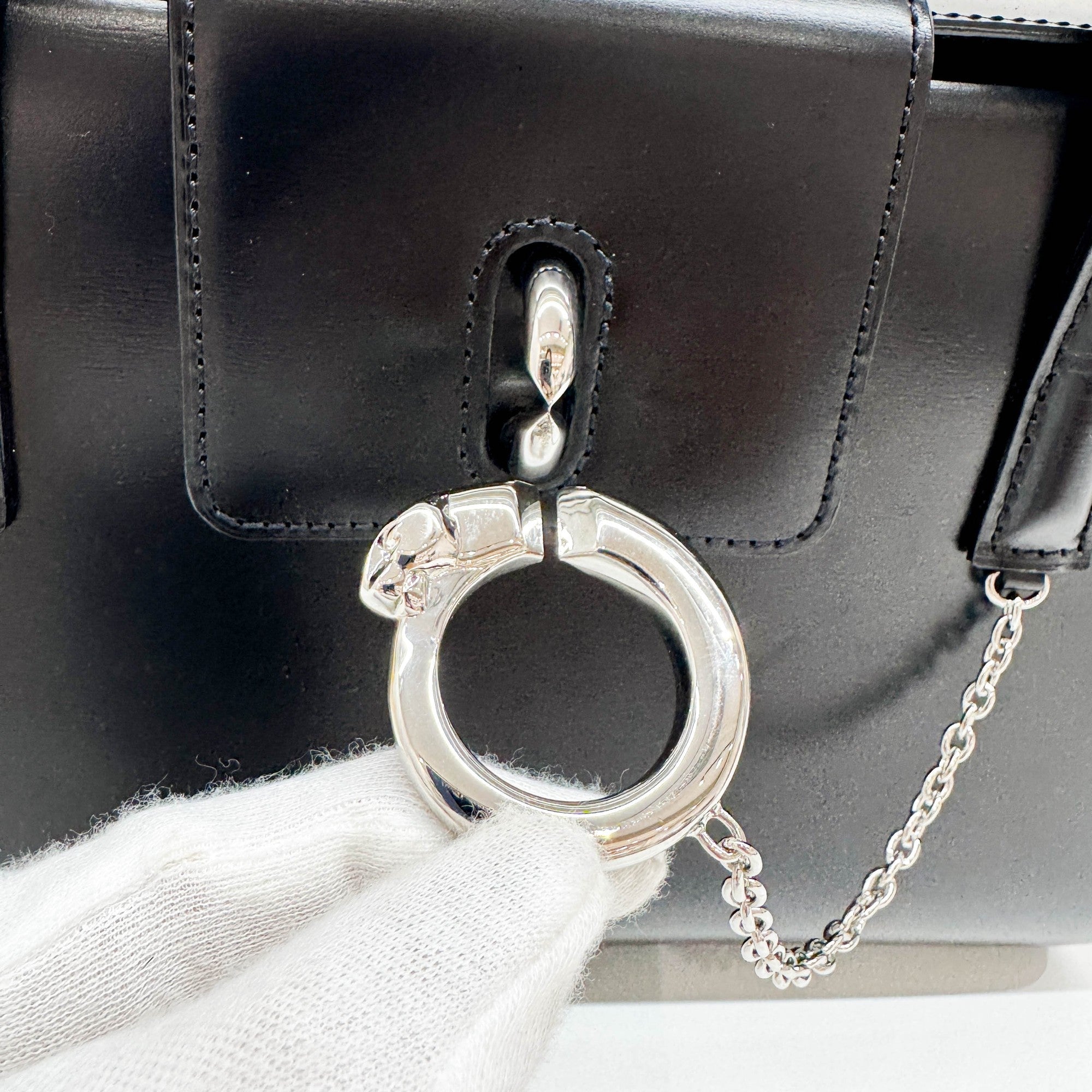 Panthere Black Leather Hand Bag