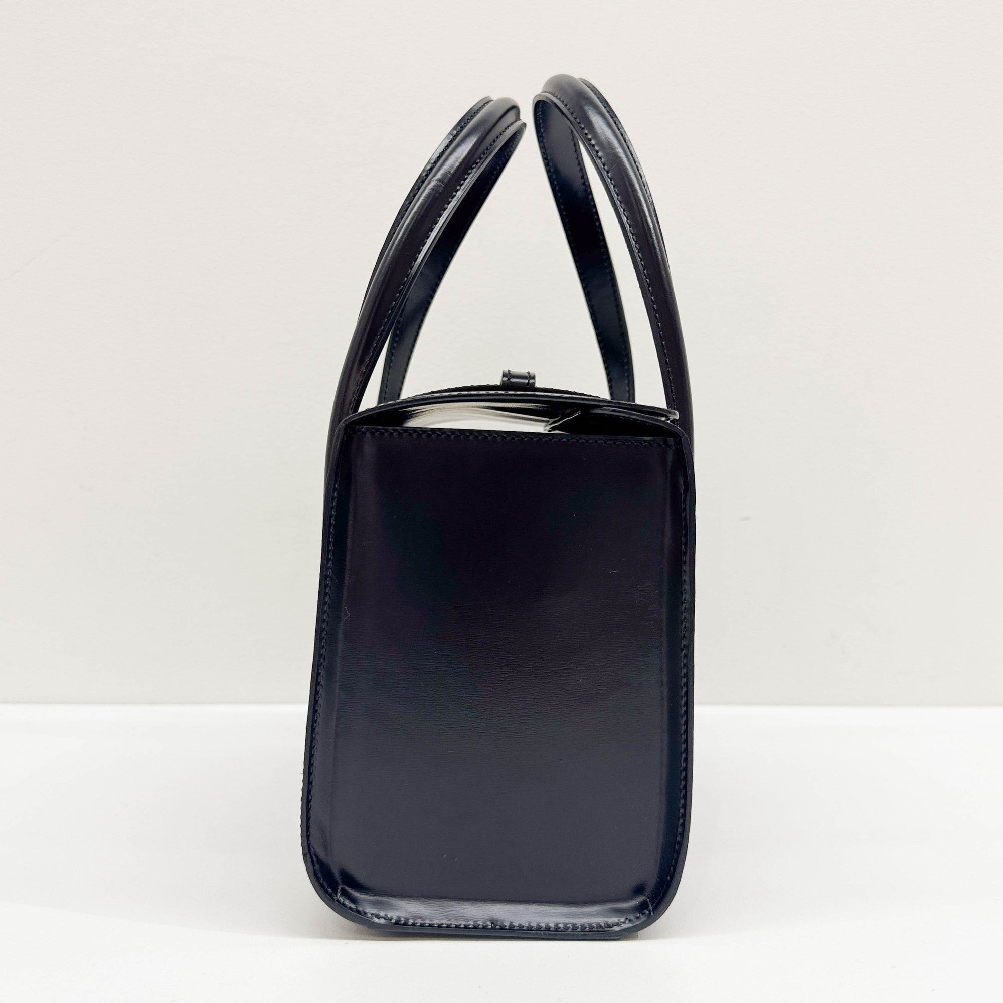 Panthere Black Leather Hand Bag