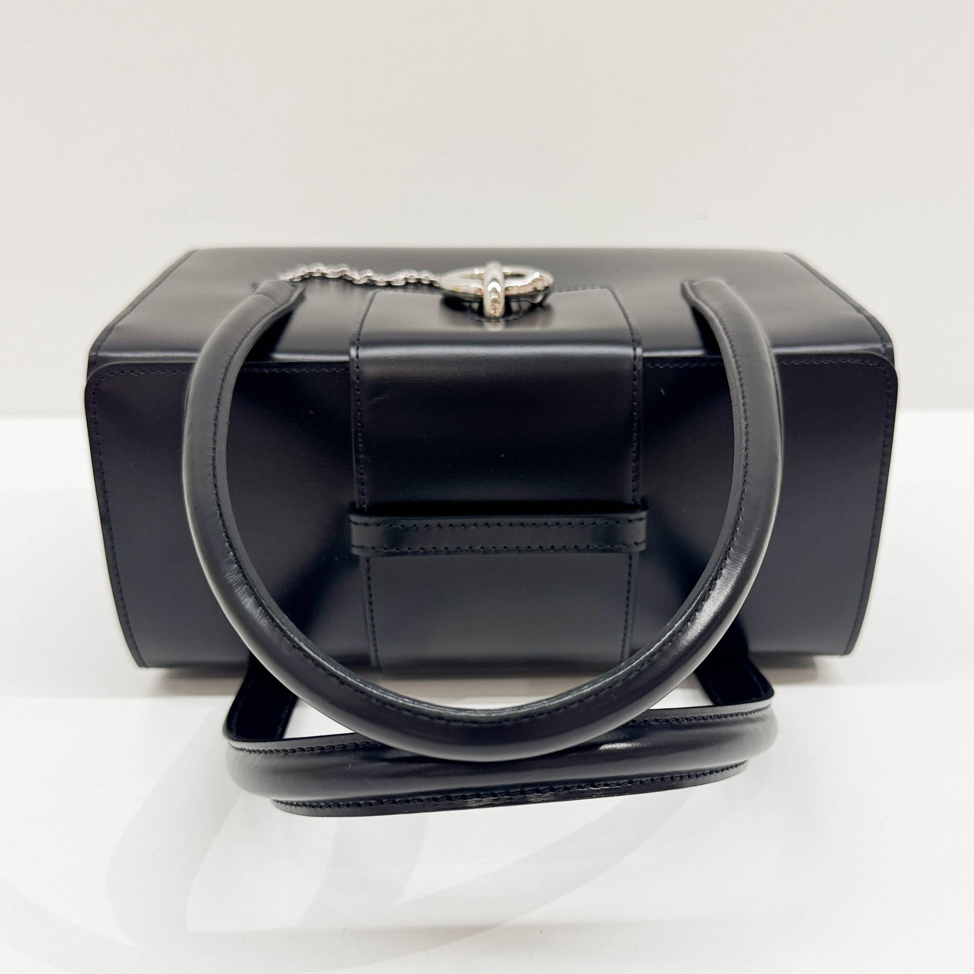 Panthere Black Leather Hand Bag