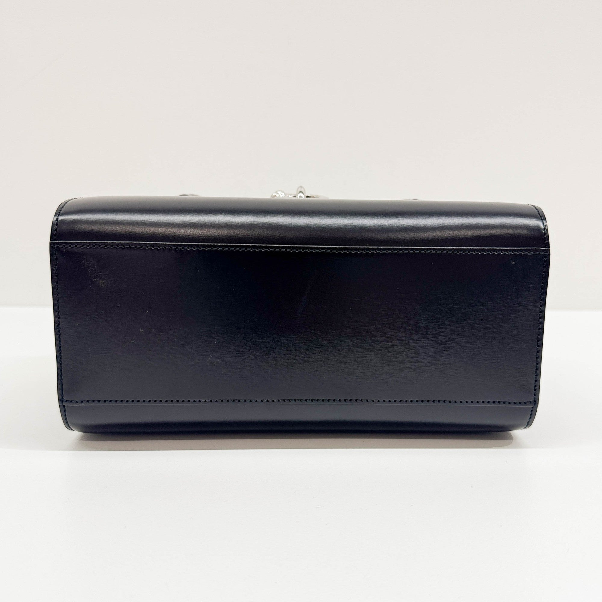 Panthere Black Leather Hand Bag