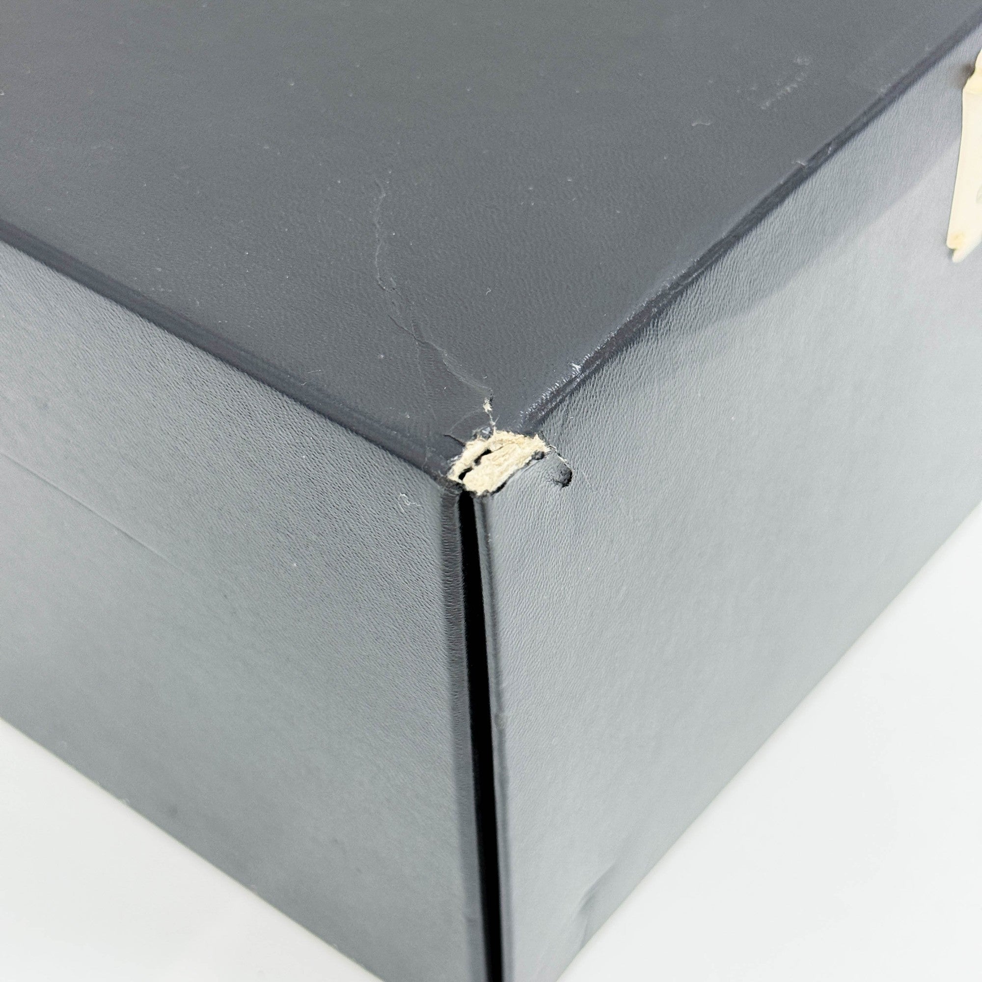 Mini Classic Flap 1994-1996 Matelasse Black Leather Shoulder Bag