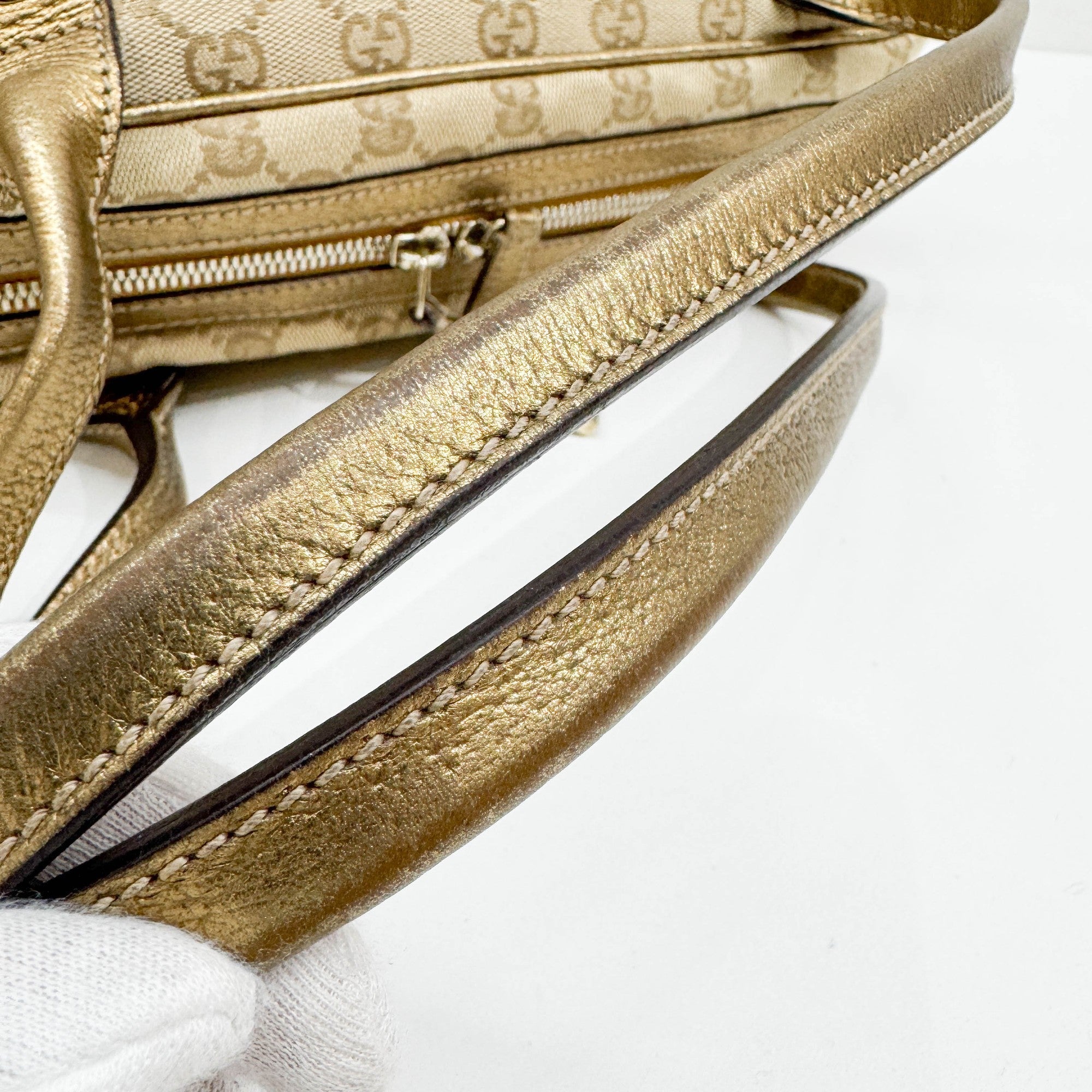 Princy Boston Gold Trim and Beige GG Canvas Shoulder Bag