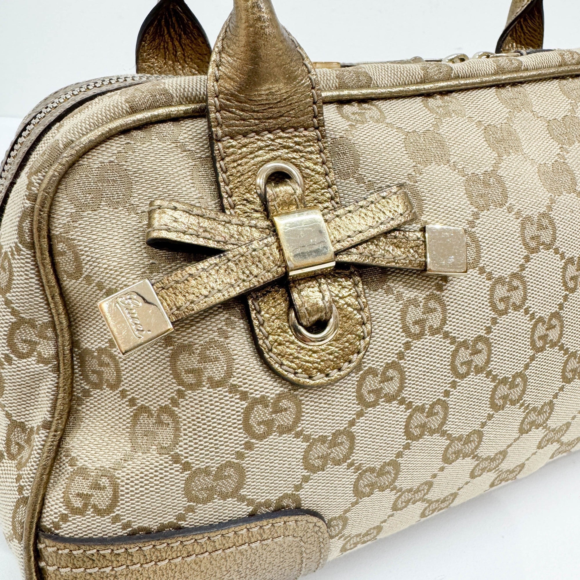 Princy Boston Gold Trim and Beige GG Canvas Shoulder Bag