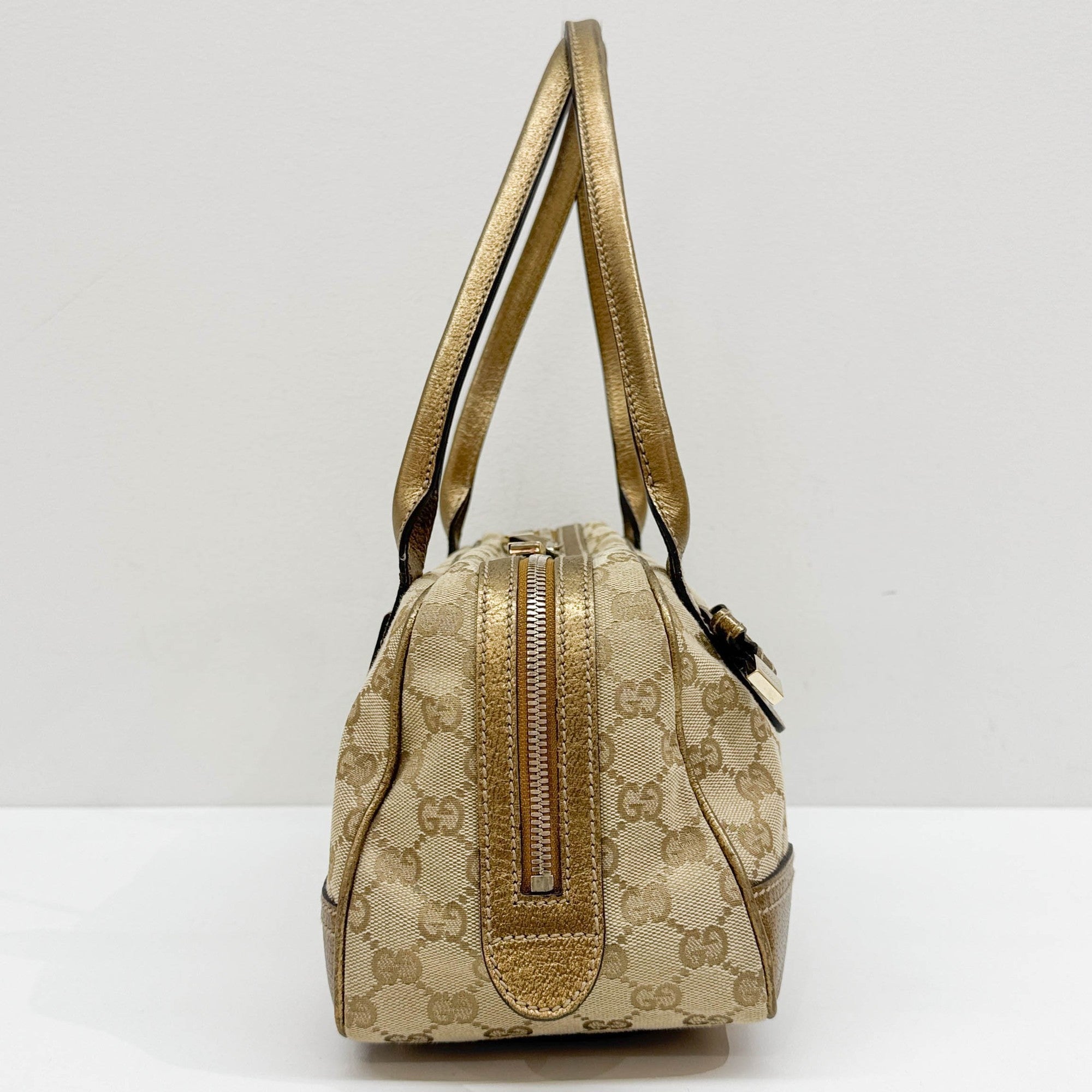 Princy Boston Gold Trim and Beige GG Canvas Shoulder Bag