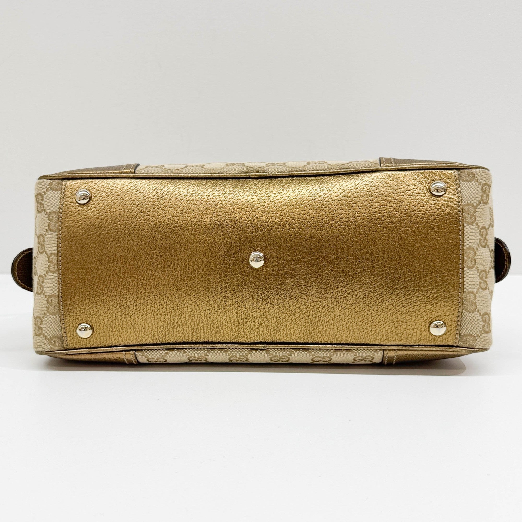 Princy Boston Gold Trim and Beige GG Canvas Shoulder Bag