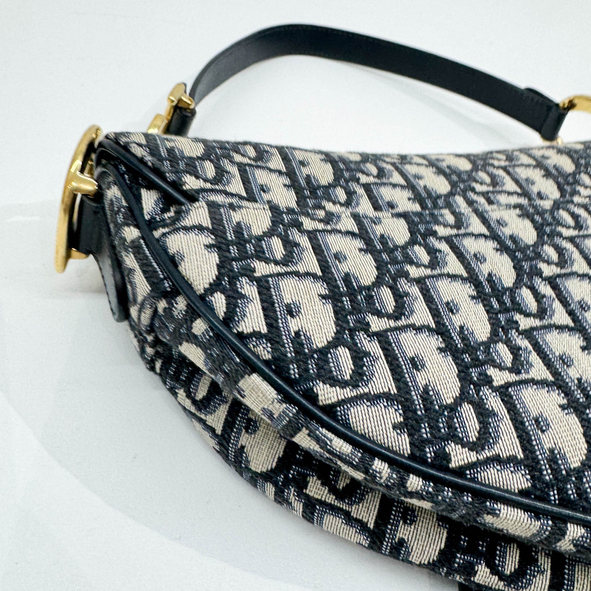 Saddle Beige with Blue Trotter Canvas Shoulder Bag