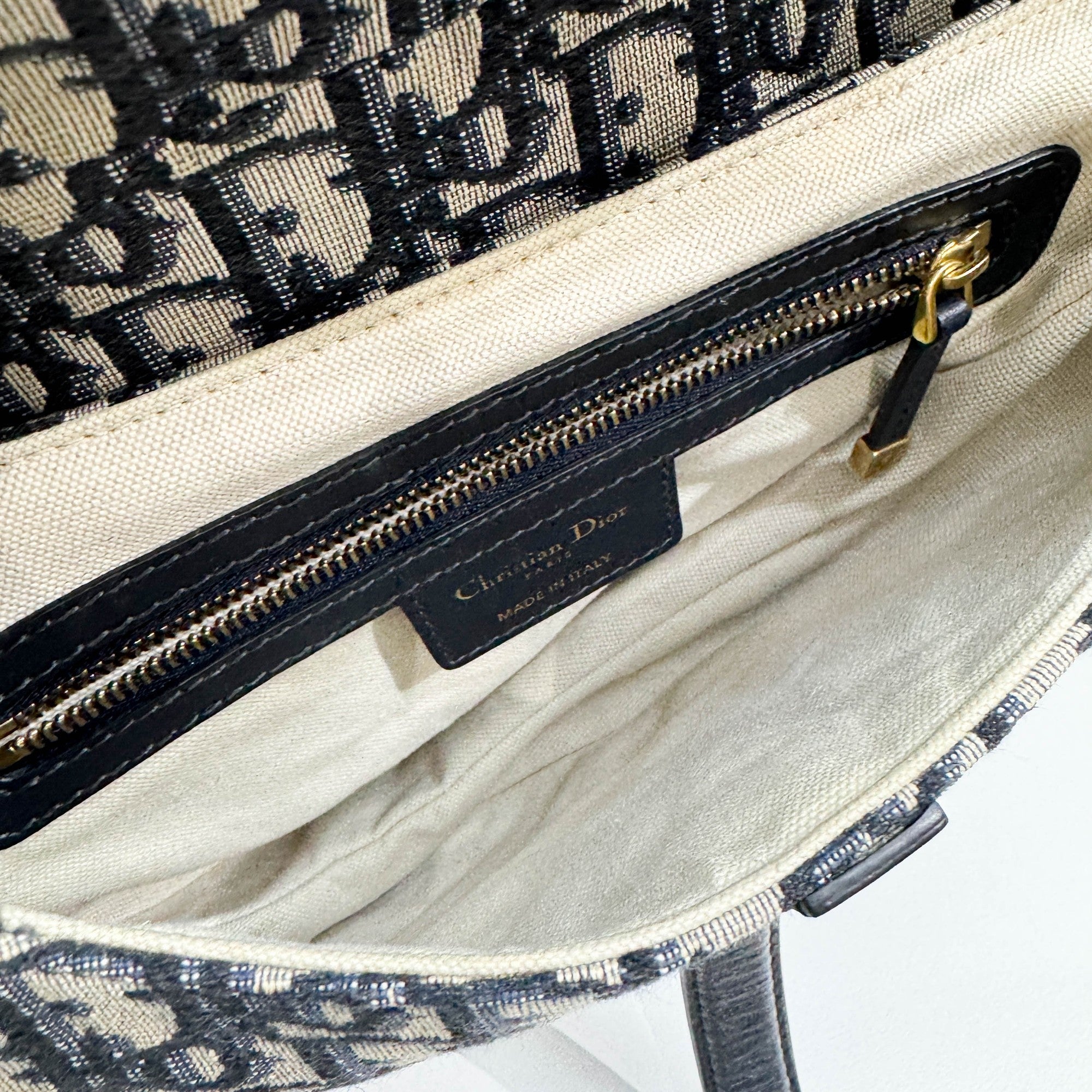 Saddle Beige with Blue Trotter Canvas Shoulder Bag