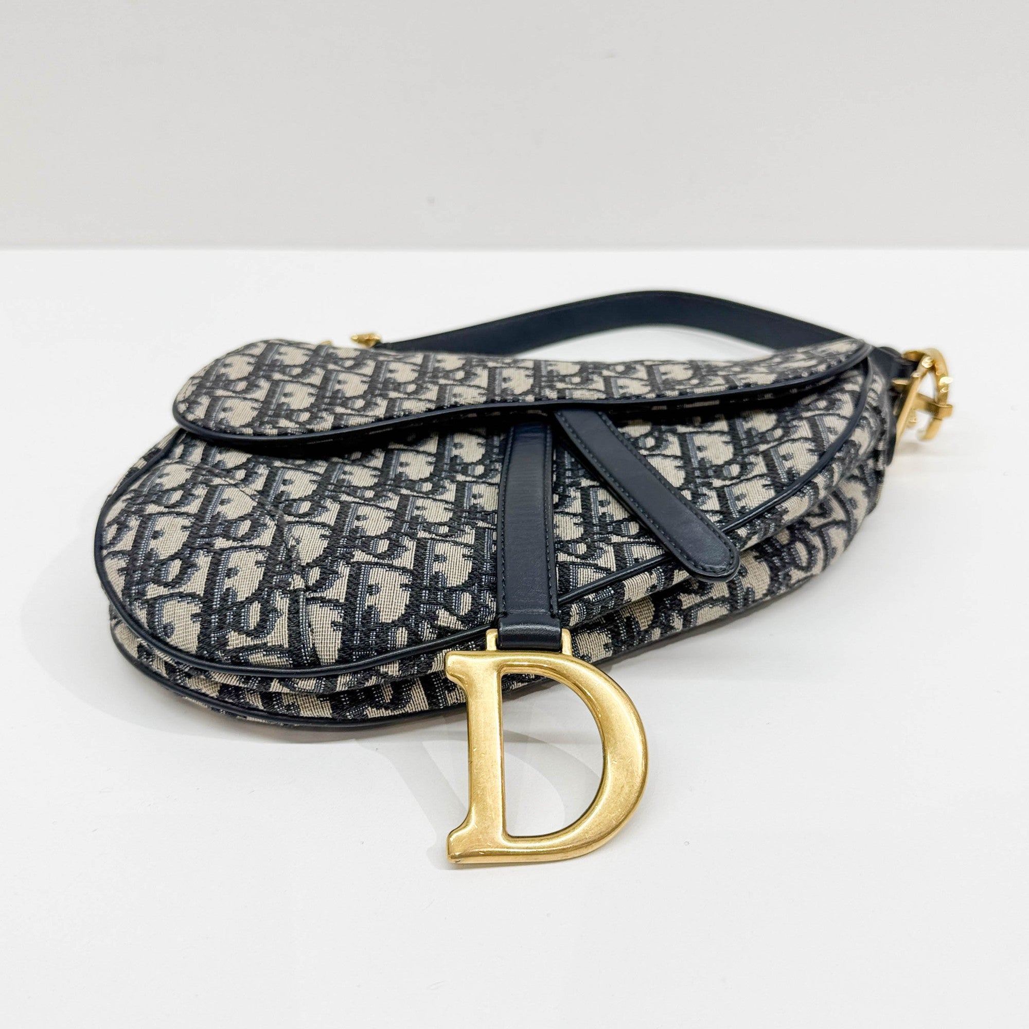 Saddle Beige with Blue Trotter Canvas Shoulder Bag