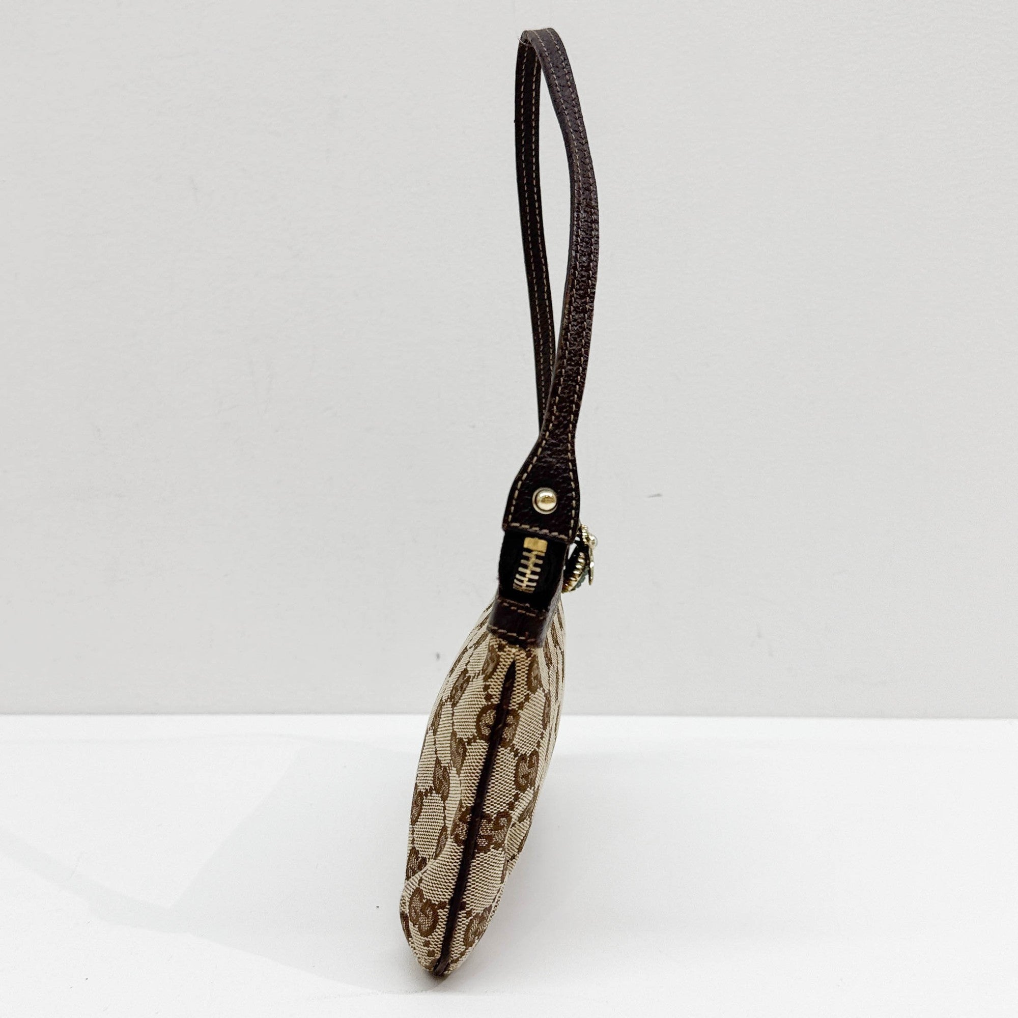 Pochette Bumblebee Charm GG Canvas Shoulder Bag