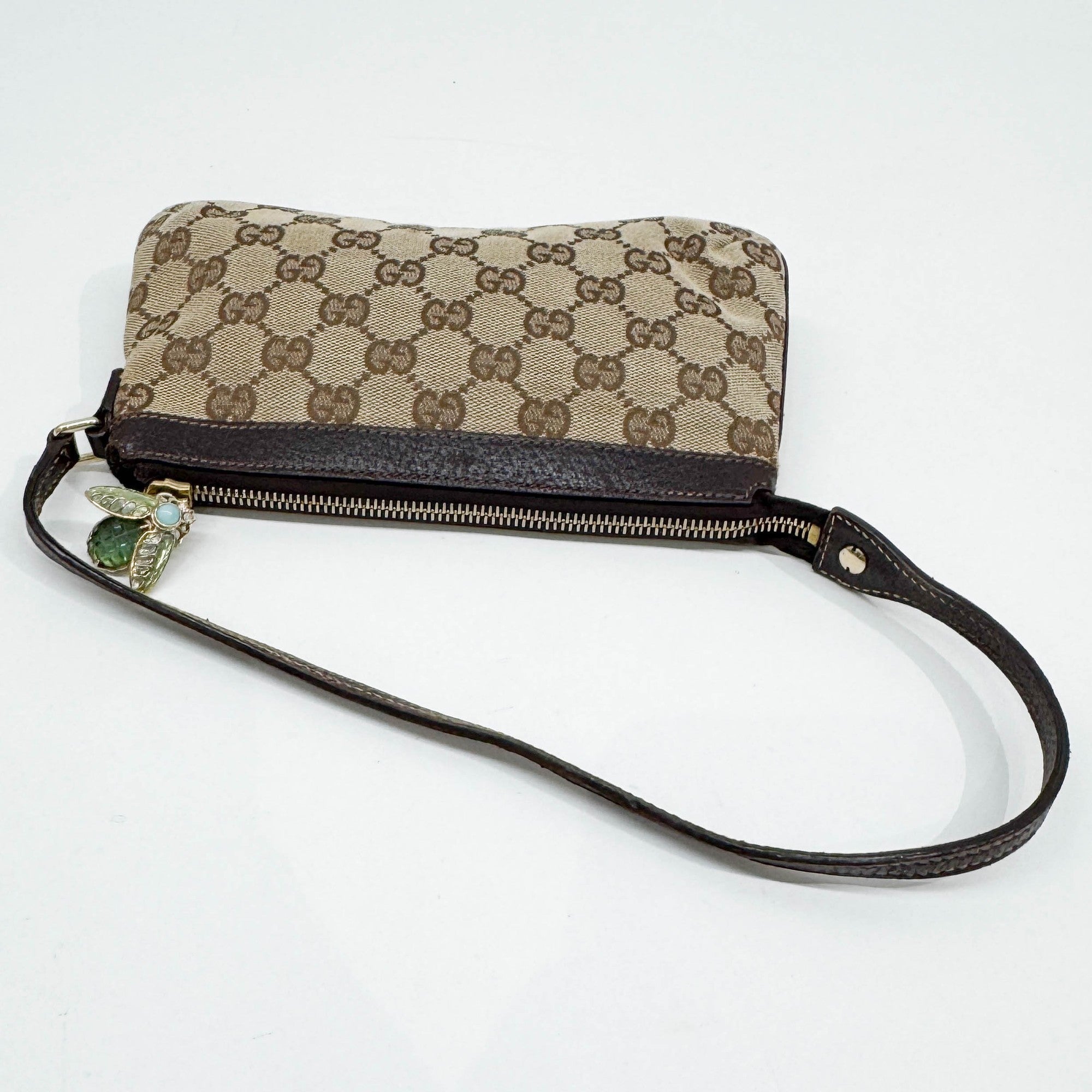 Pochette Bumblebee Charm GG Canvas Shoulder Bag