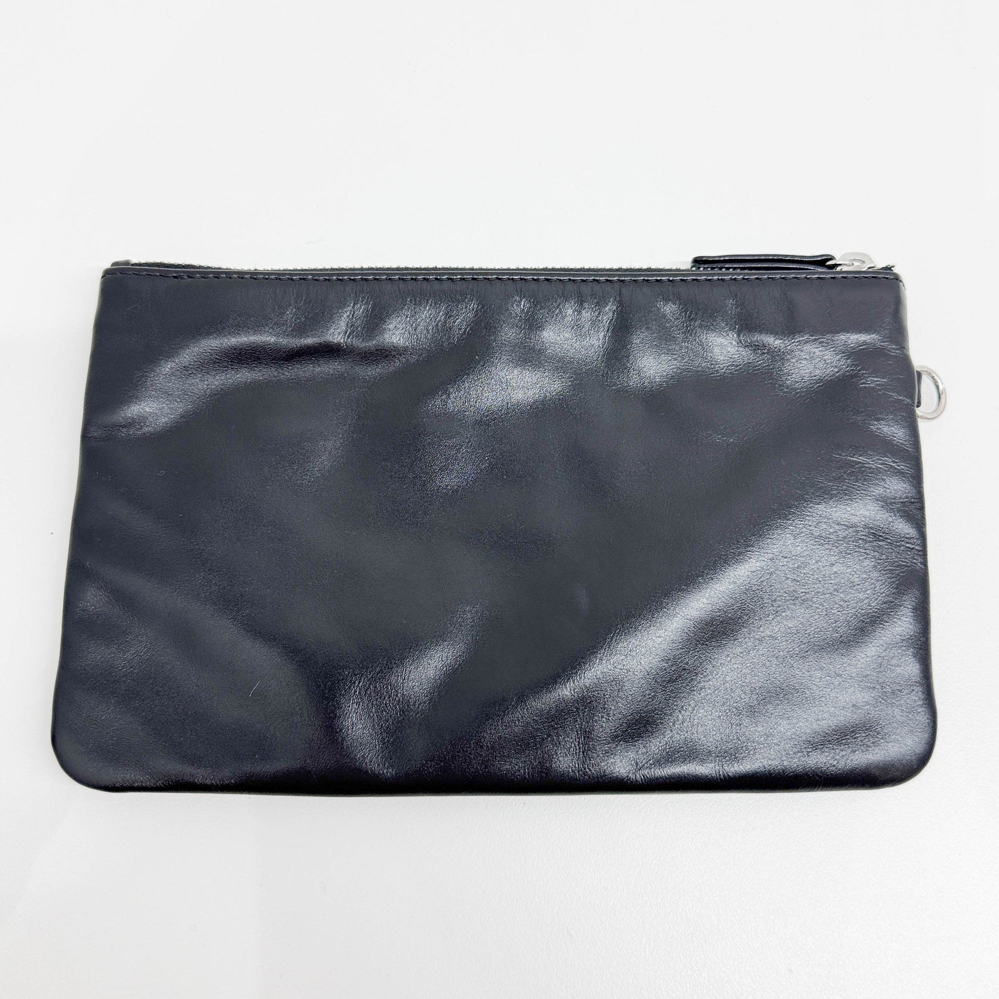 Chanel 22 2021-2026 Matelasse Black Leather Shoulder Bag