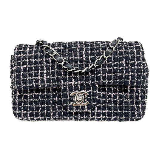 Classic Flap 2021-2026 Pink & Black Tweed Shoulder Bag