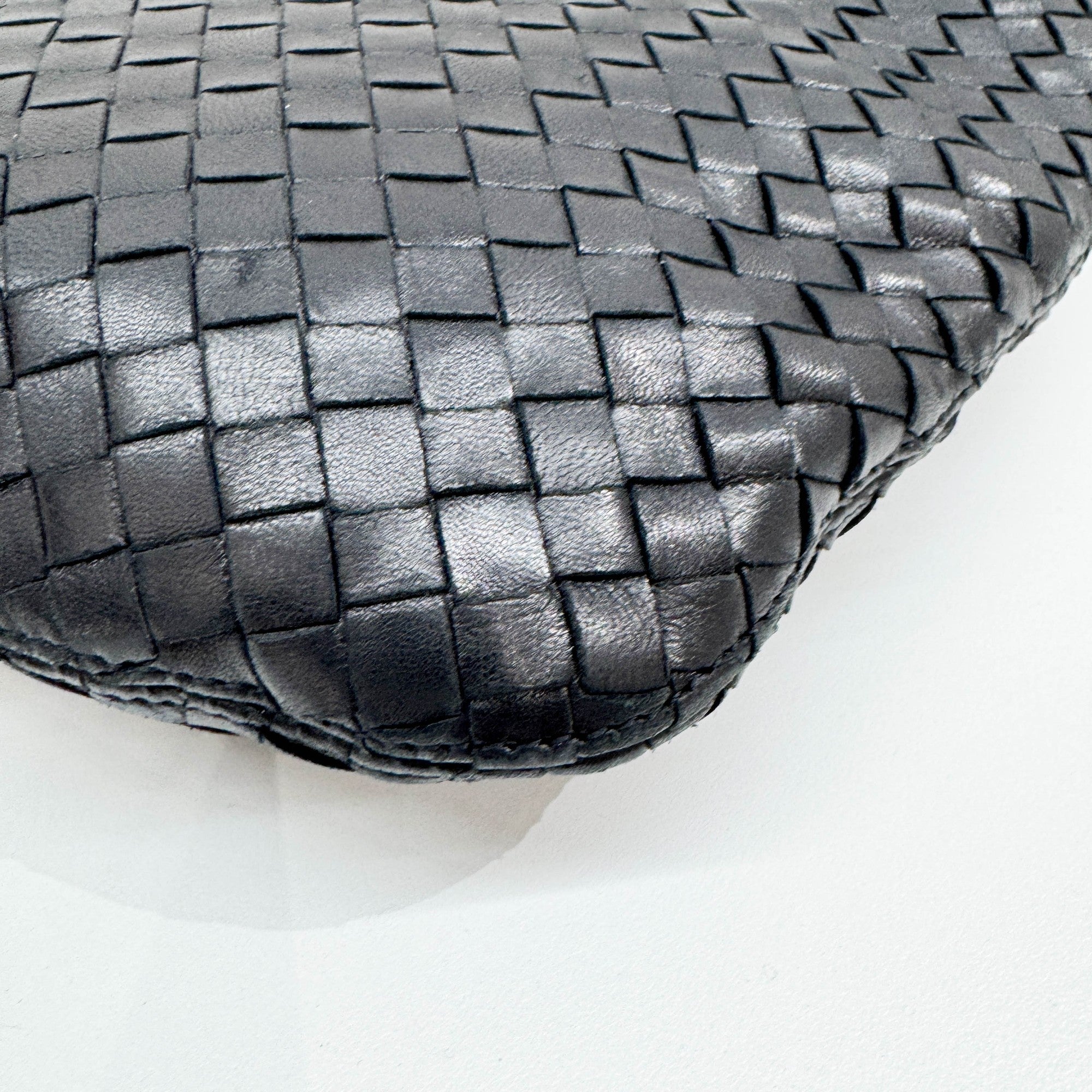 Intrecciato Black Leather Shoulder Bag