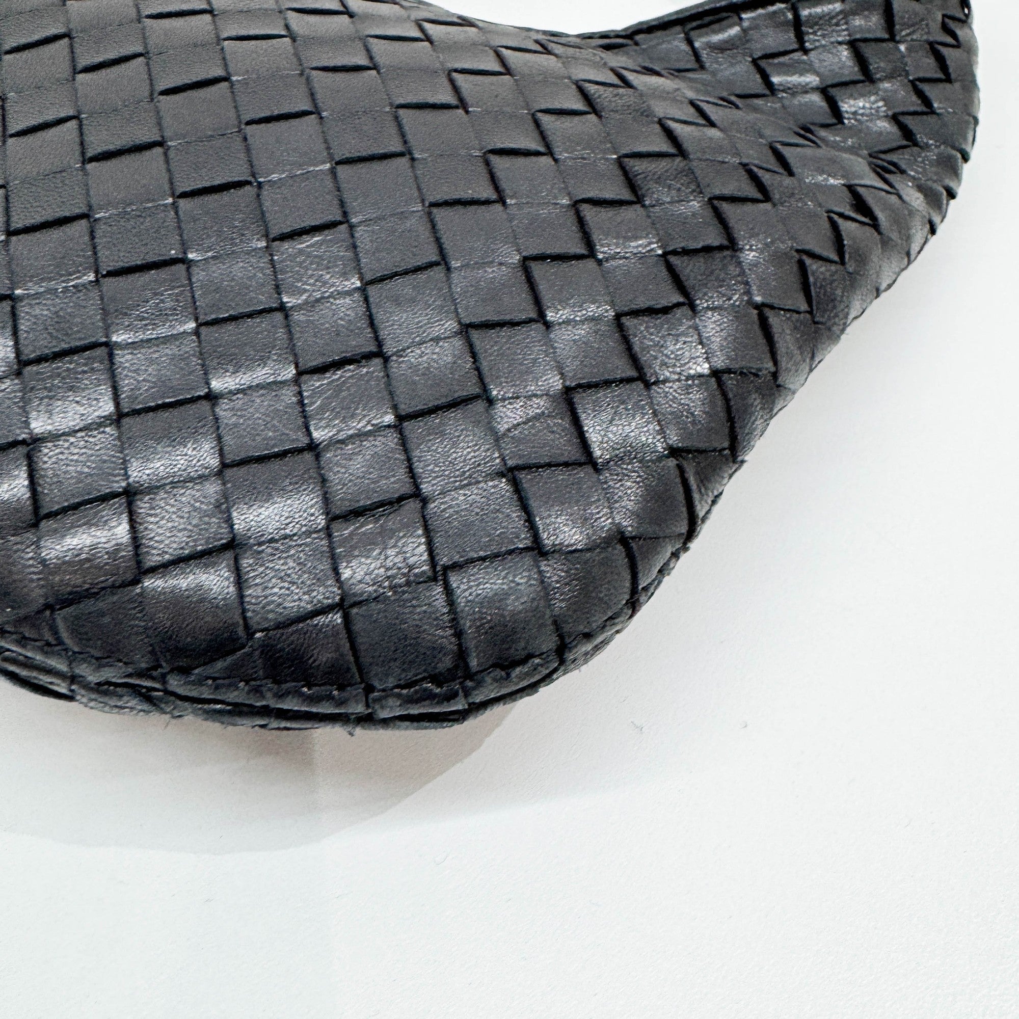 Intrecciato Black Leather Shoulder Bag