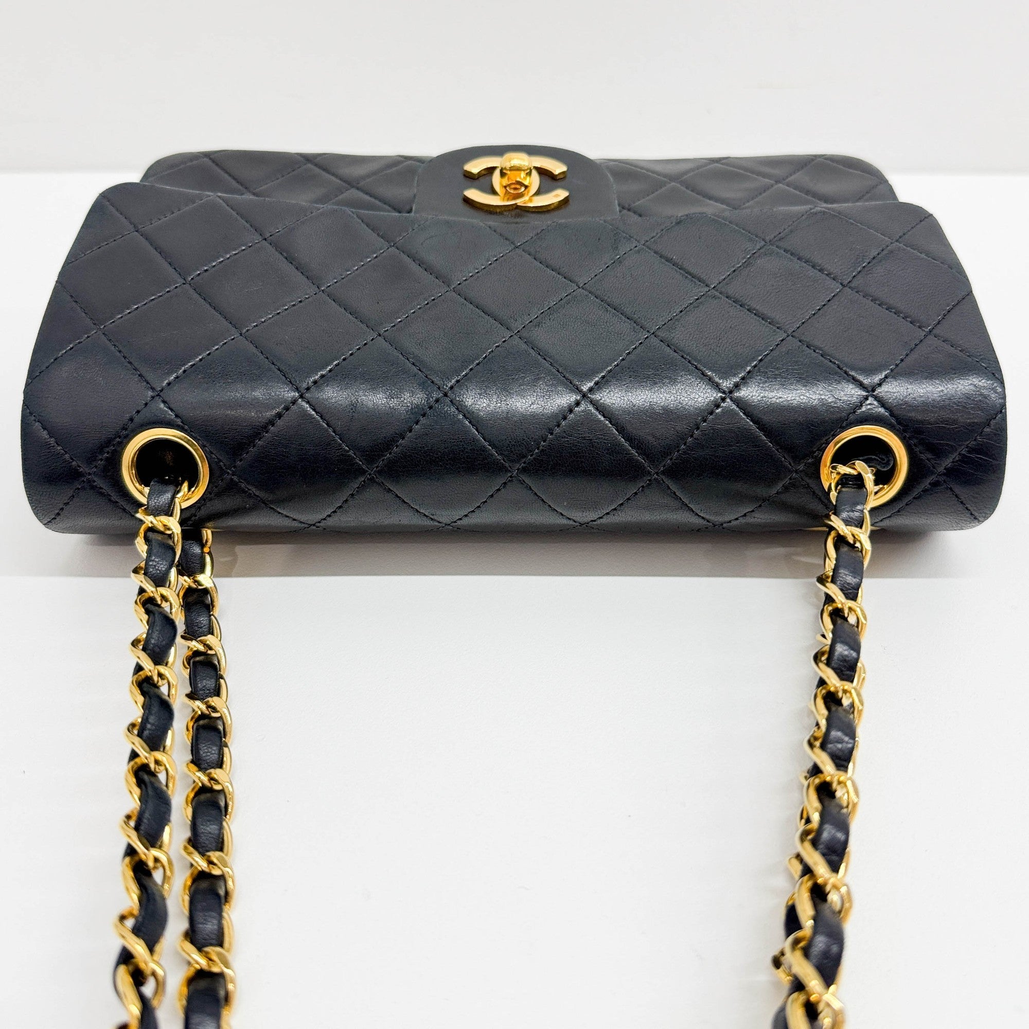 Classic Double Flap 2012 Matelasse Black Leather Shouder Bag