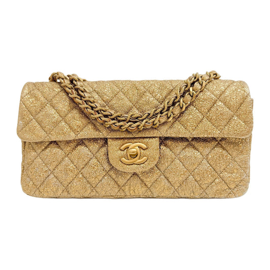 Classic Flap 2006-2008 Matelasse Gold Leather Shoulder Bag