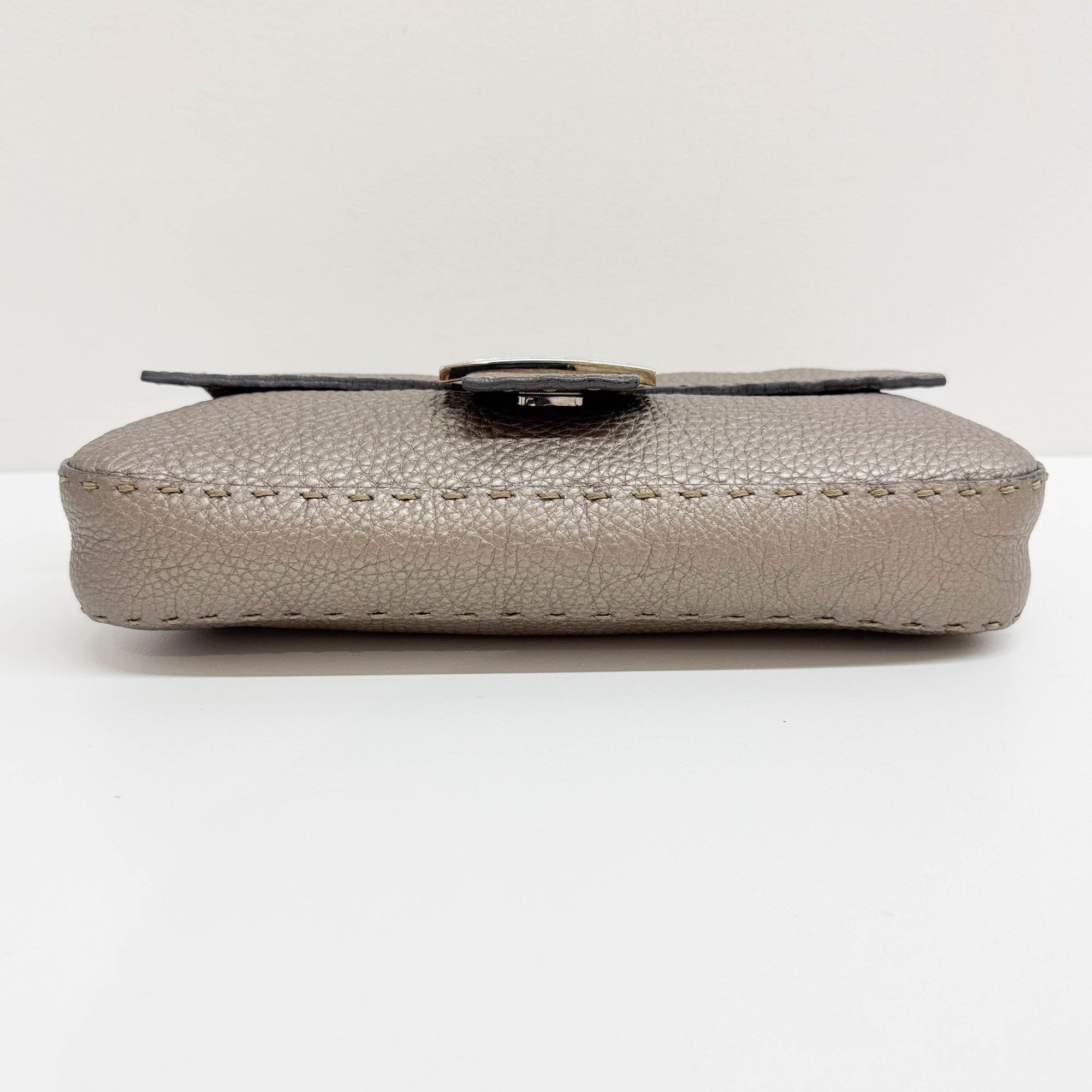 FENDI Baguette Selleria Bronze Shoulder Bag – HIVE PRELOVED