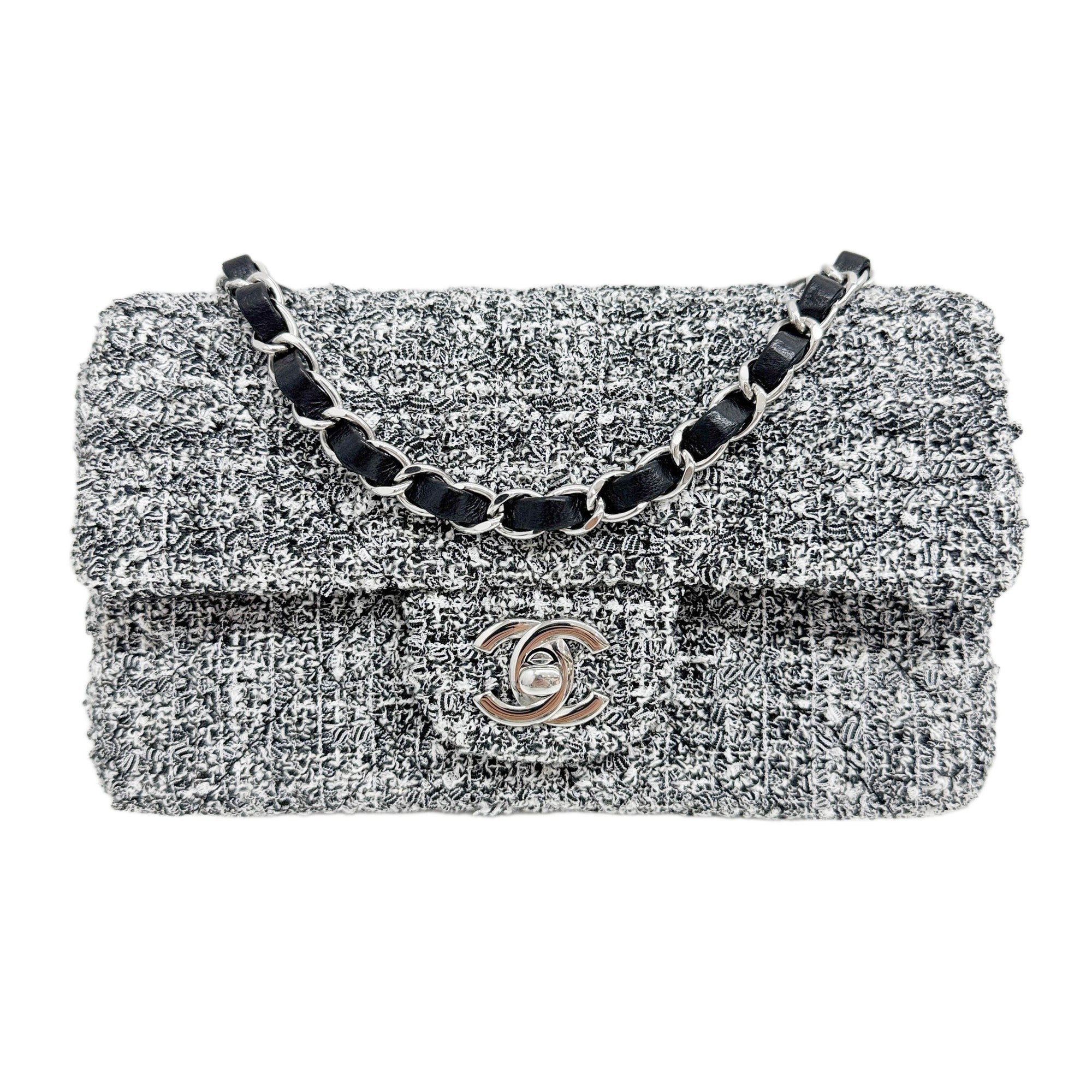 Mini Classic Flap 2021-2026 Black & White Tweed Chain Shoulder Bag